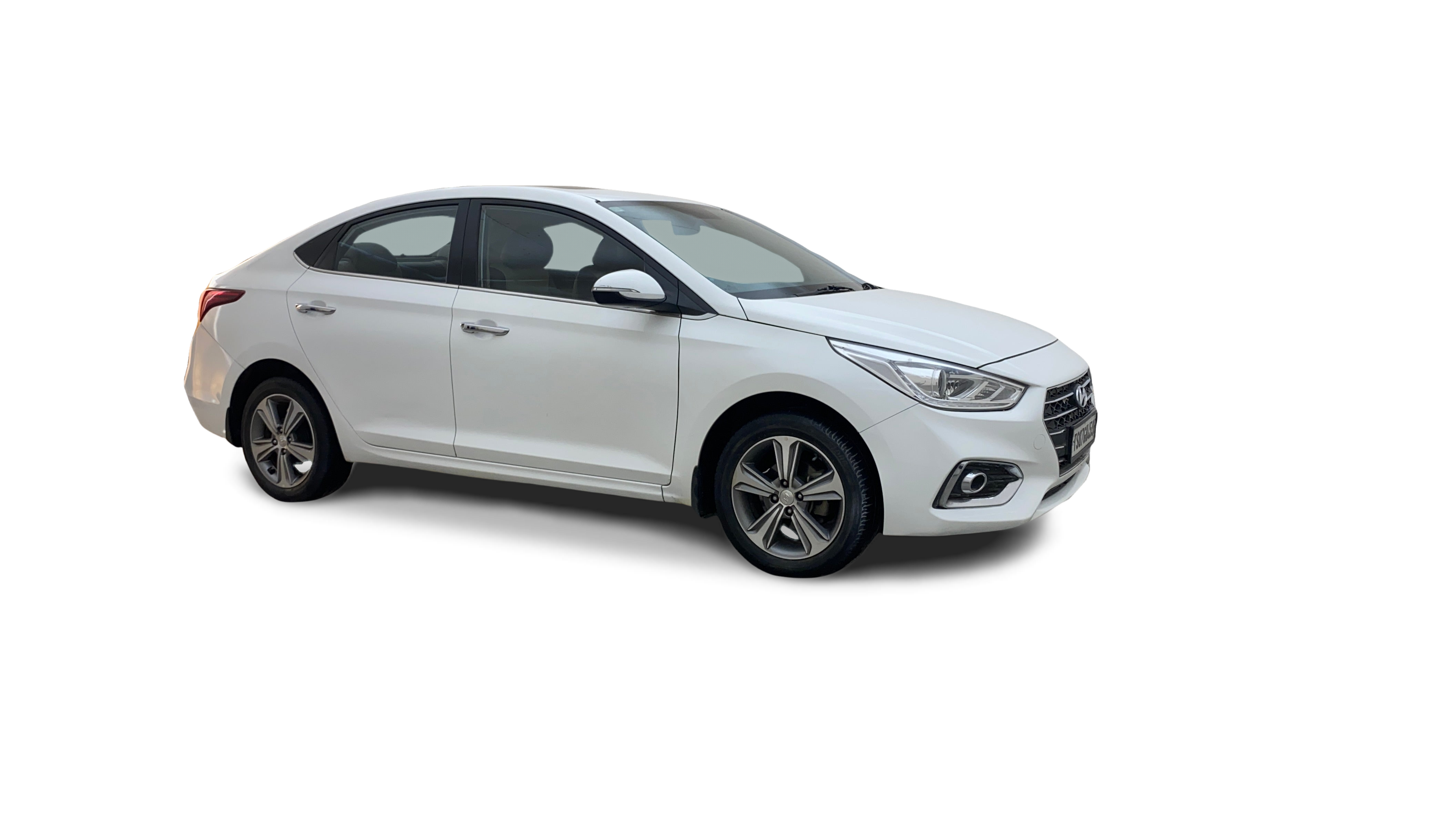Hyundai Verna-img