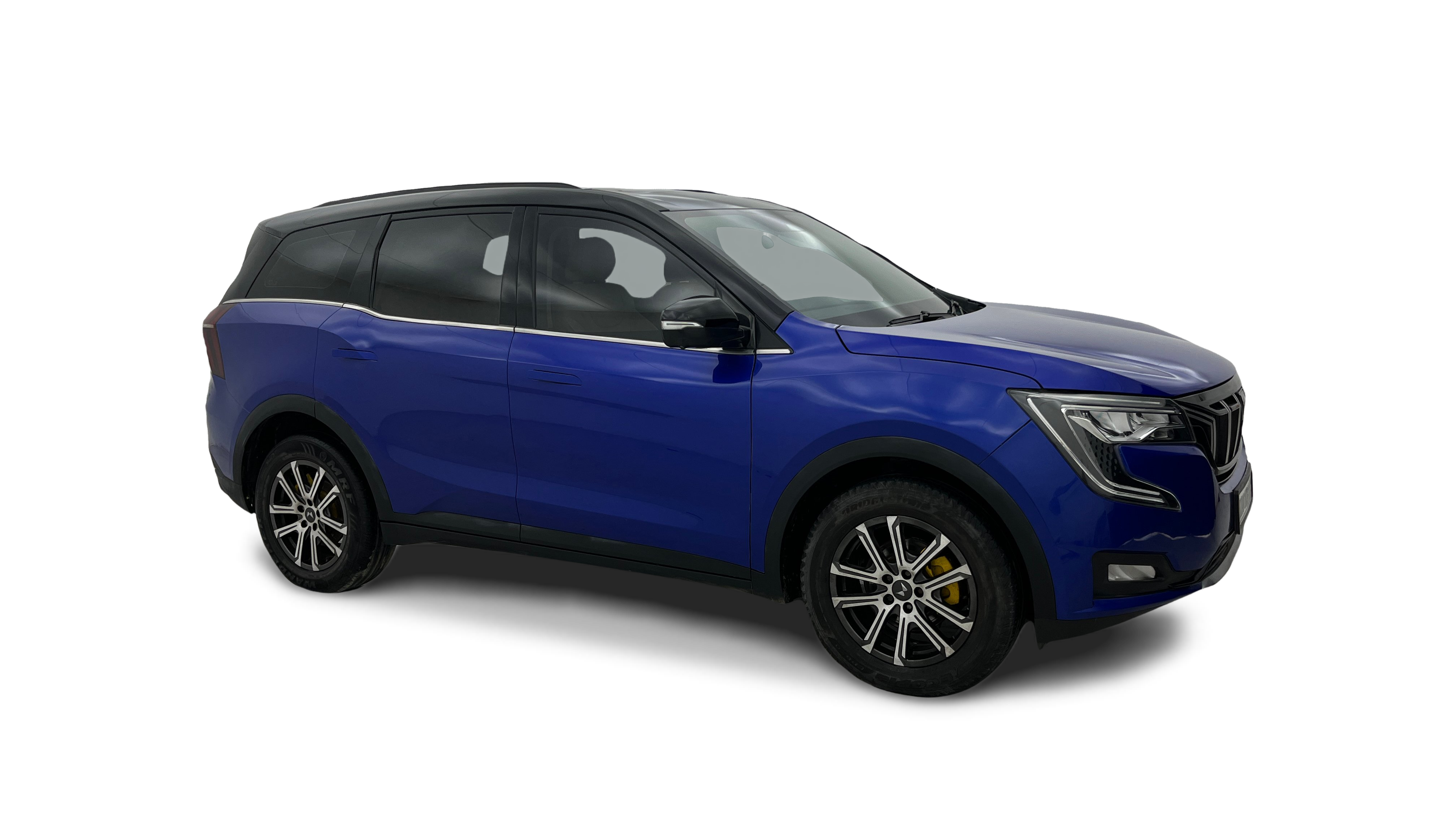 2023 Mahindra XUV700 - SUV - Petrol - Automatic - ₹18.48 lakh