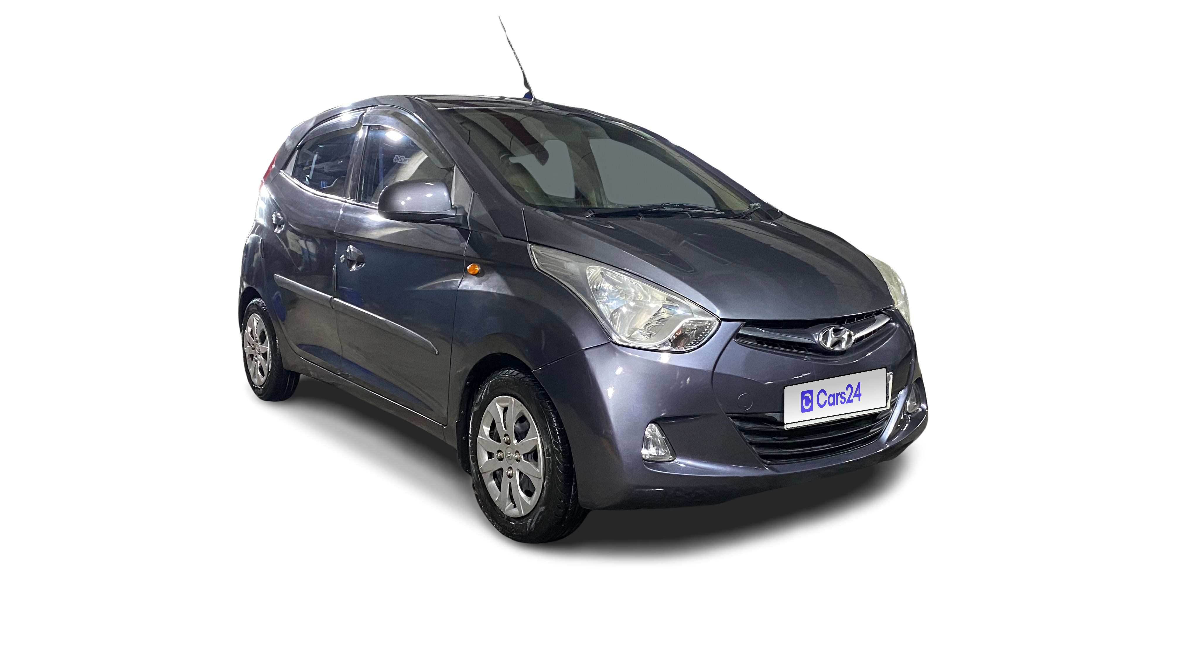 2015 Hyundai Eon - Hatchback - Petrol - Manual - ₹1.80 lakh