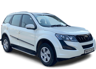 Mahindra XUV500-img