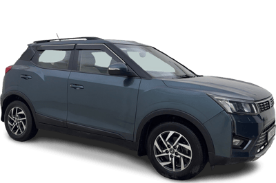 2023 Mahindra XUV300 - SUV - Diesel - Manual - ₹9.44 lakh