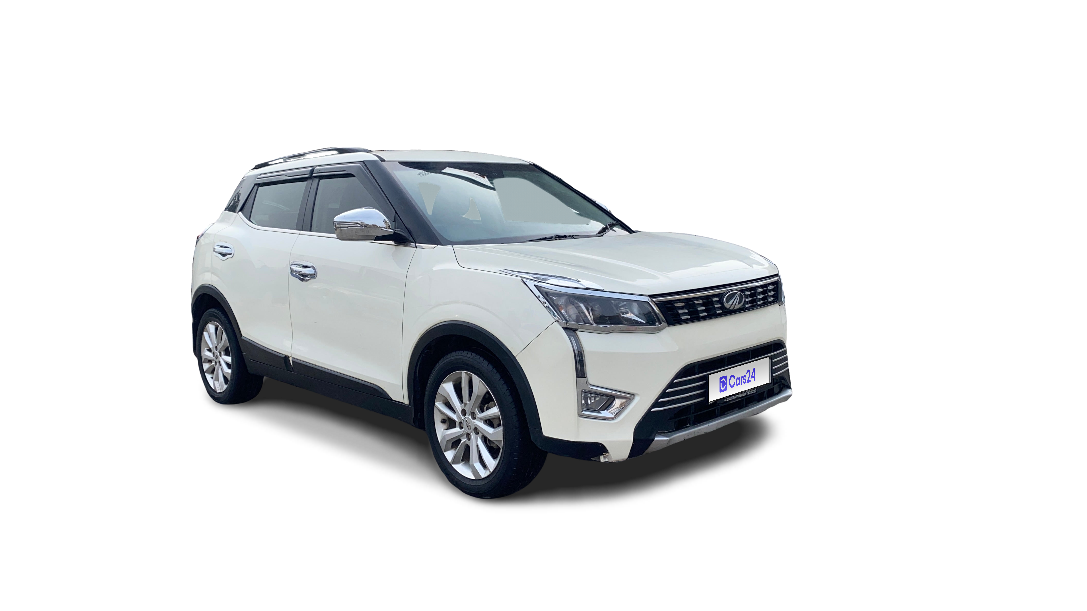 2020 Mahindra XUV300 - SUV - Petrol - Manual - ₹6.23 lakh