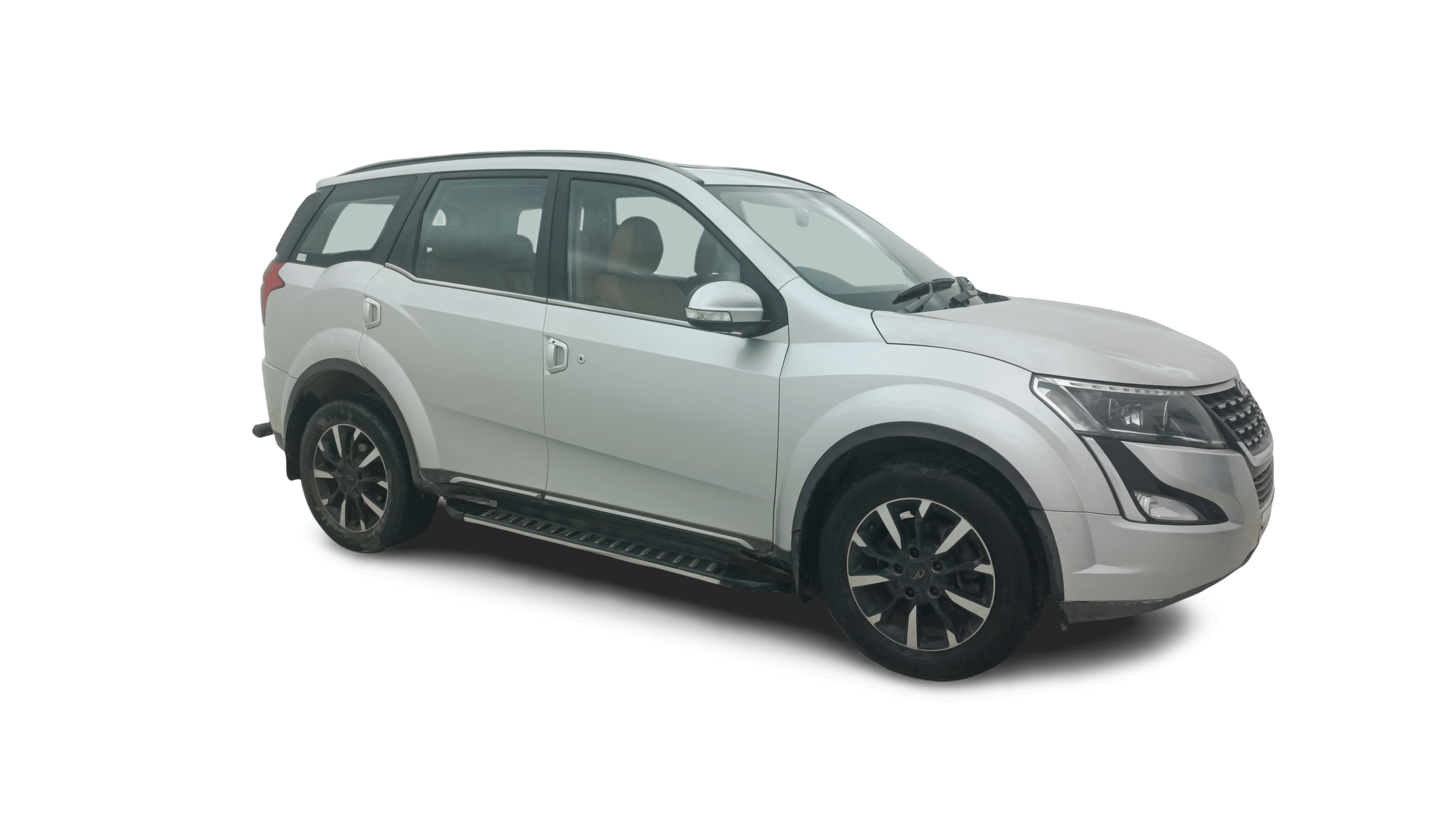2018 Mahindra XUV500 - SUV - Diesel - Manual - ₹11.28 lakh