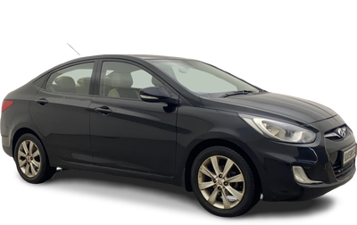 Hyundai Verna-img