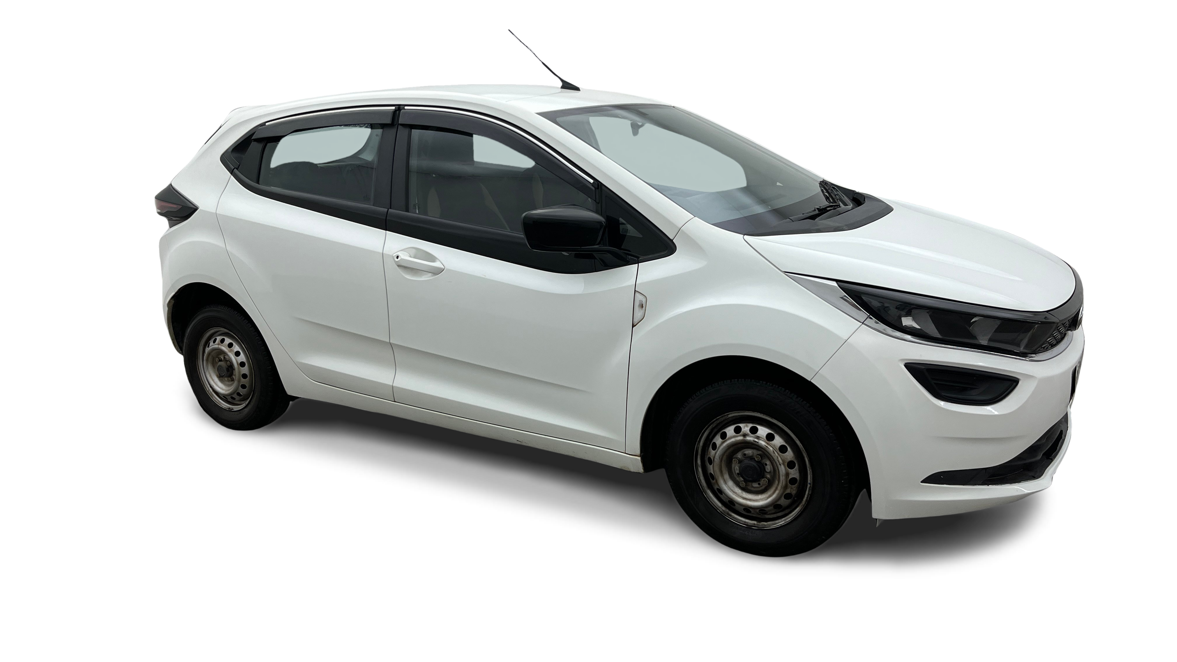 2022 Tata ALTROZ - Hatchback - Petrol - Manual - ₹5.43 lakh
