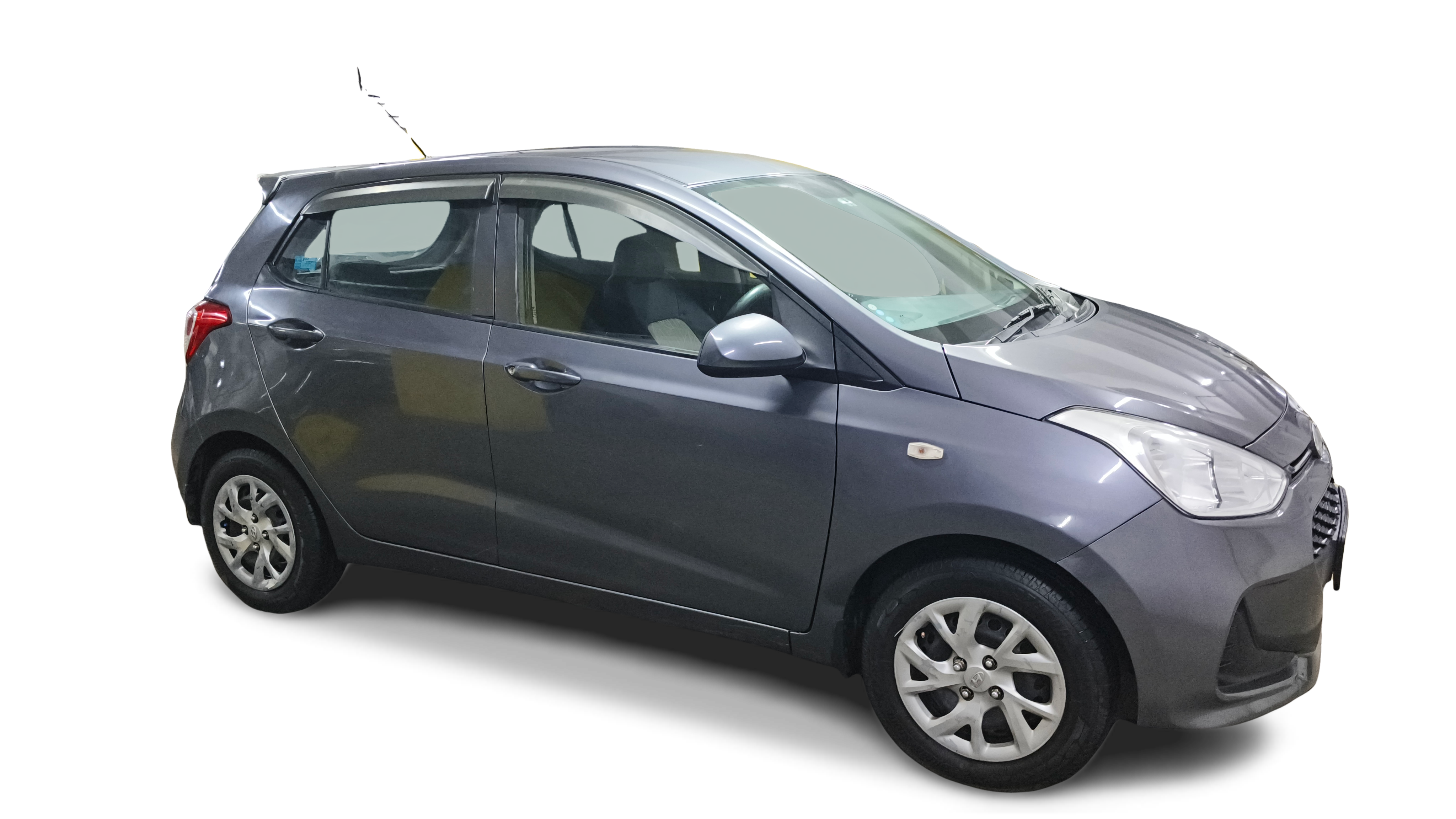 2018 Hyundai Grand i10 - Hatchback - Petrol - Manual - ₹3.68 lakh