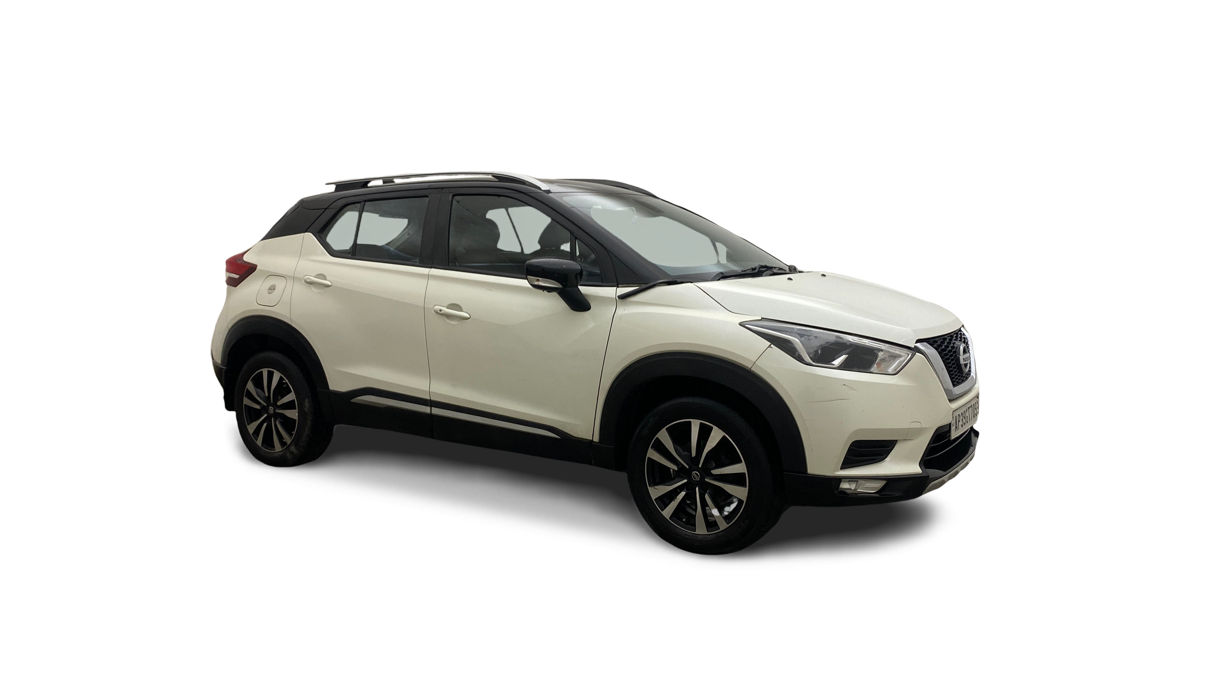2020 Nissan Kicks - SUV - Petrol - Manual - ₹7.20 lakh