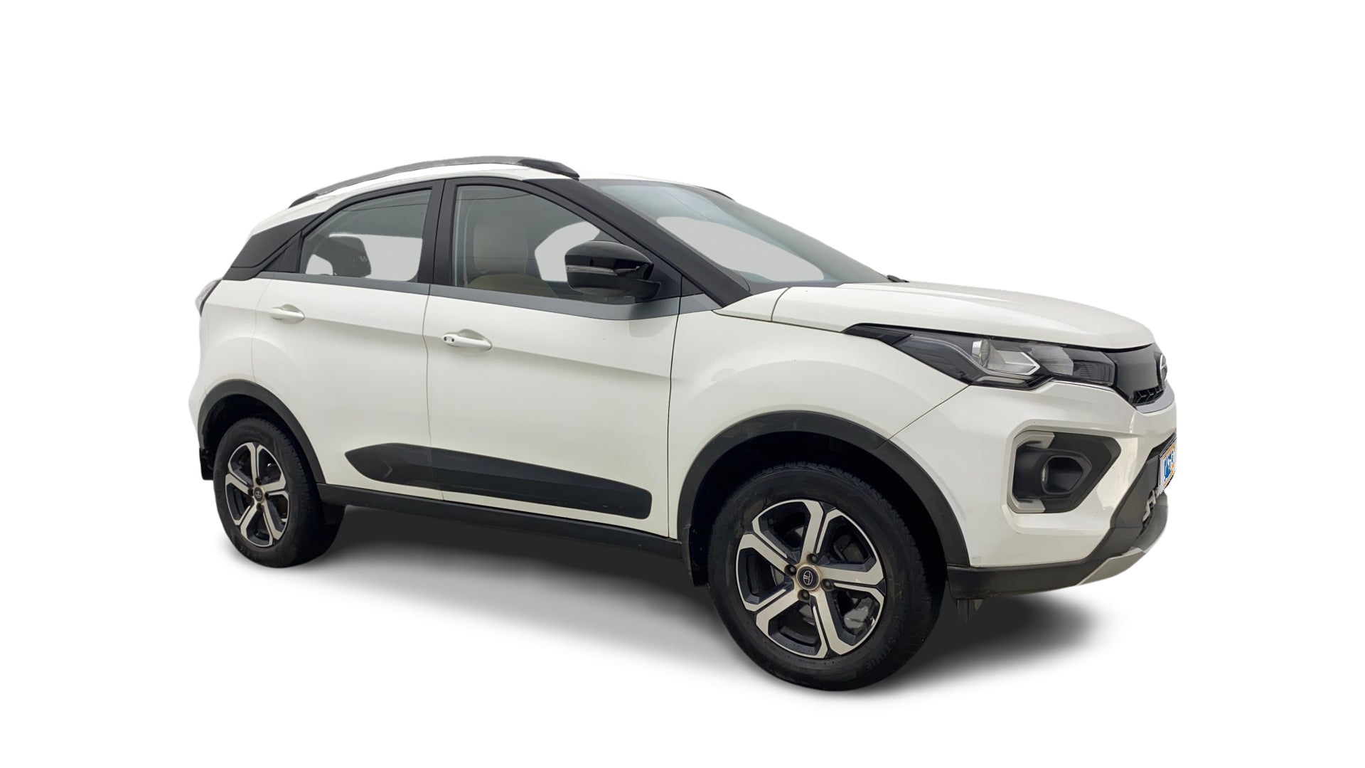 Tata NEXON-img