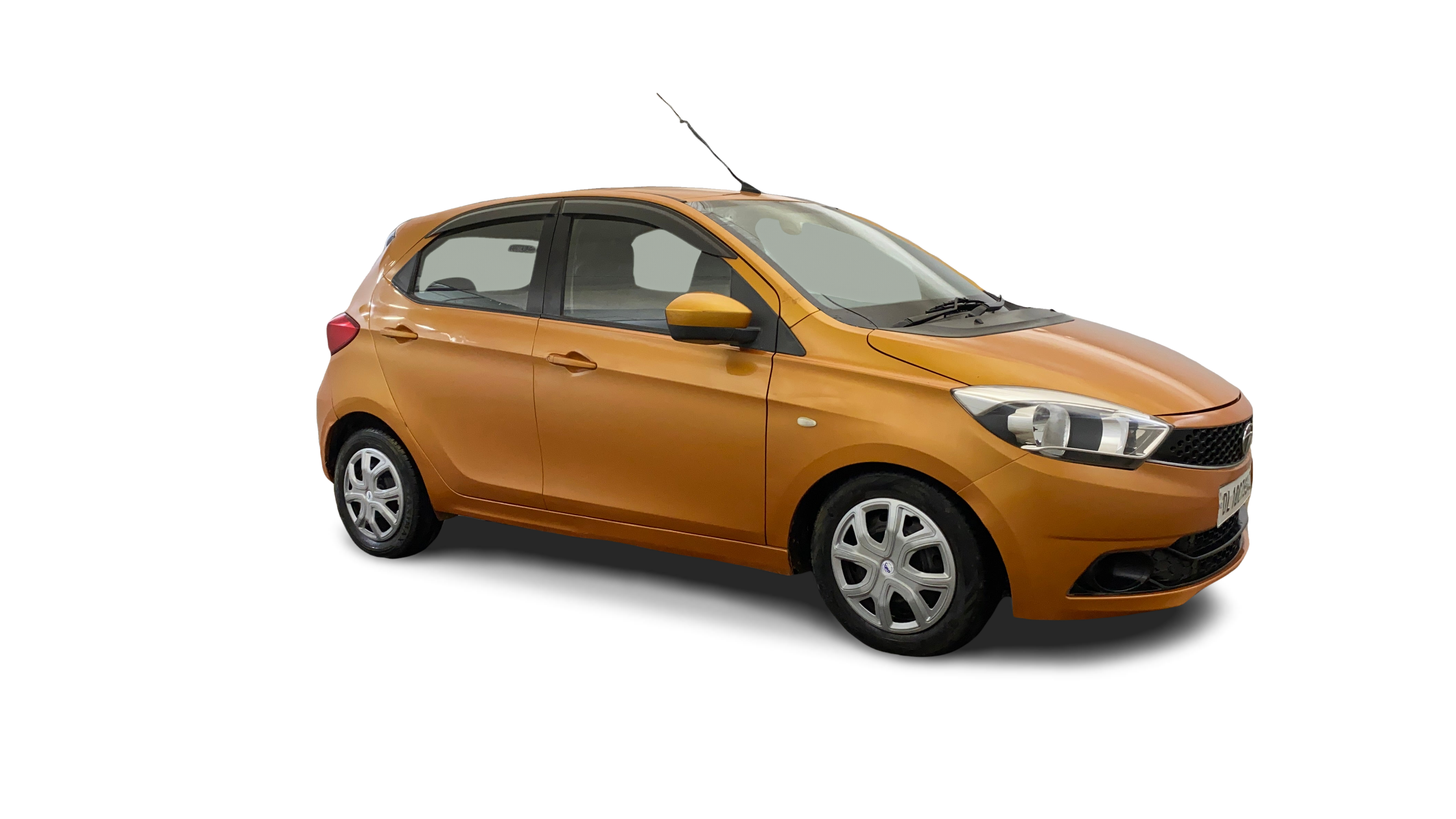 Tata Tiago-img