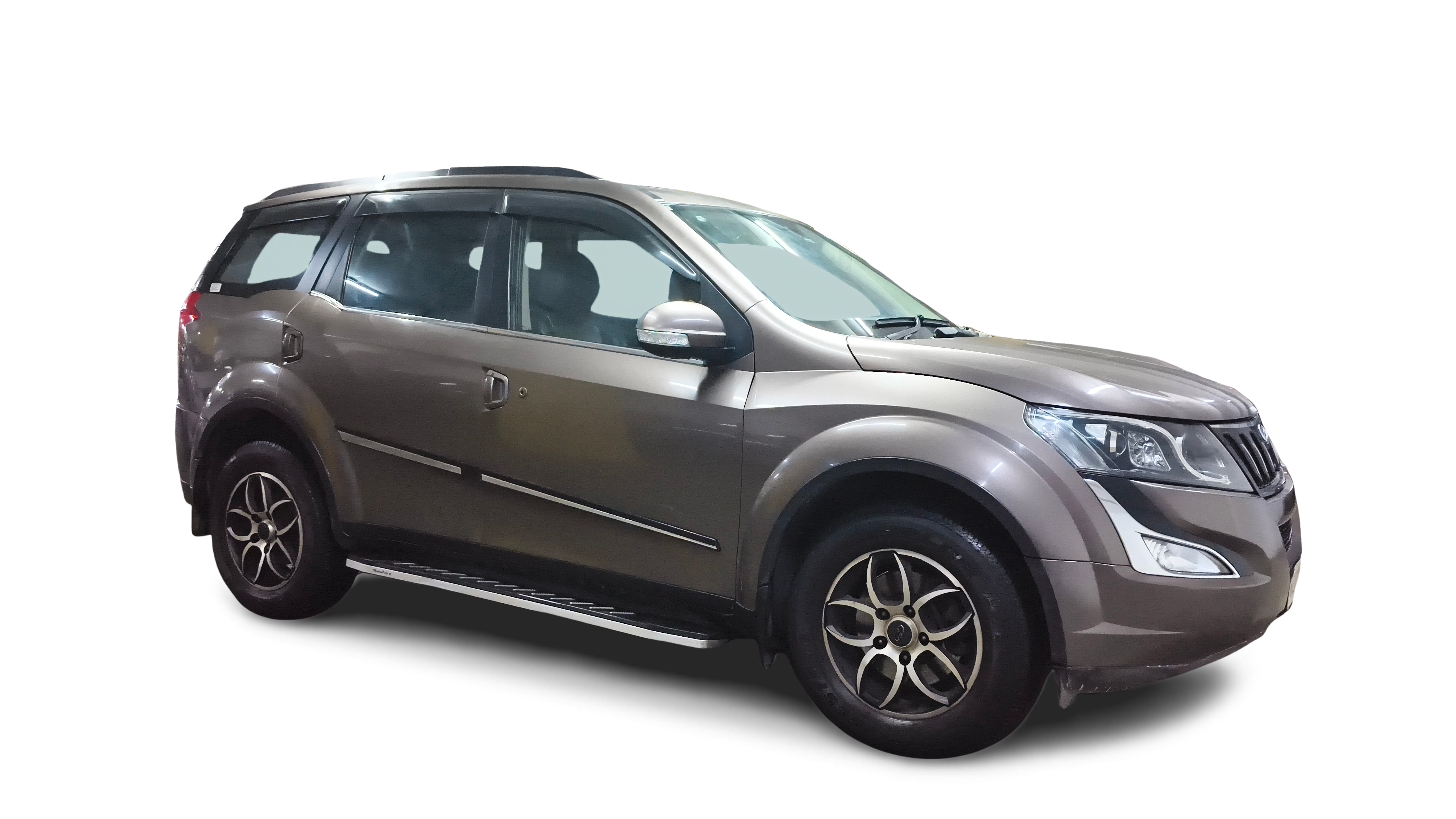 2017 Mahindra XUV500 - SUV - Diesel - Manual - ₹7.73 lakh