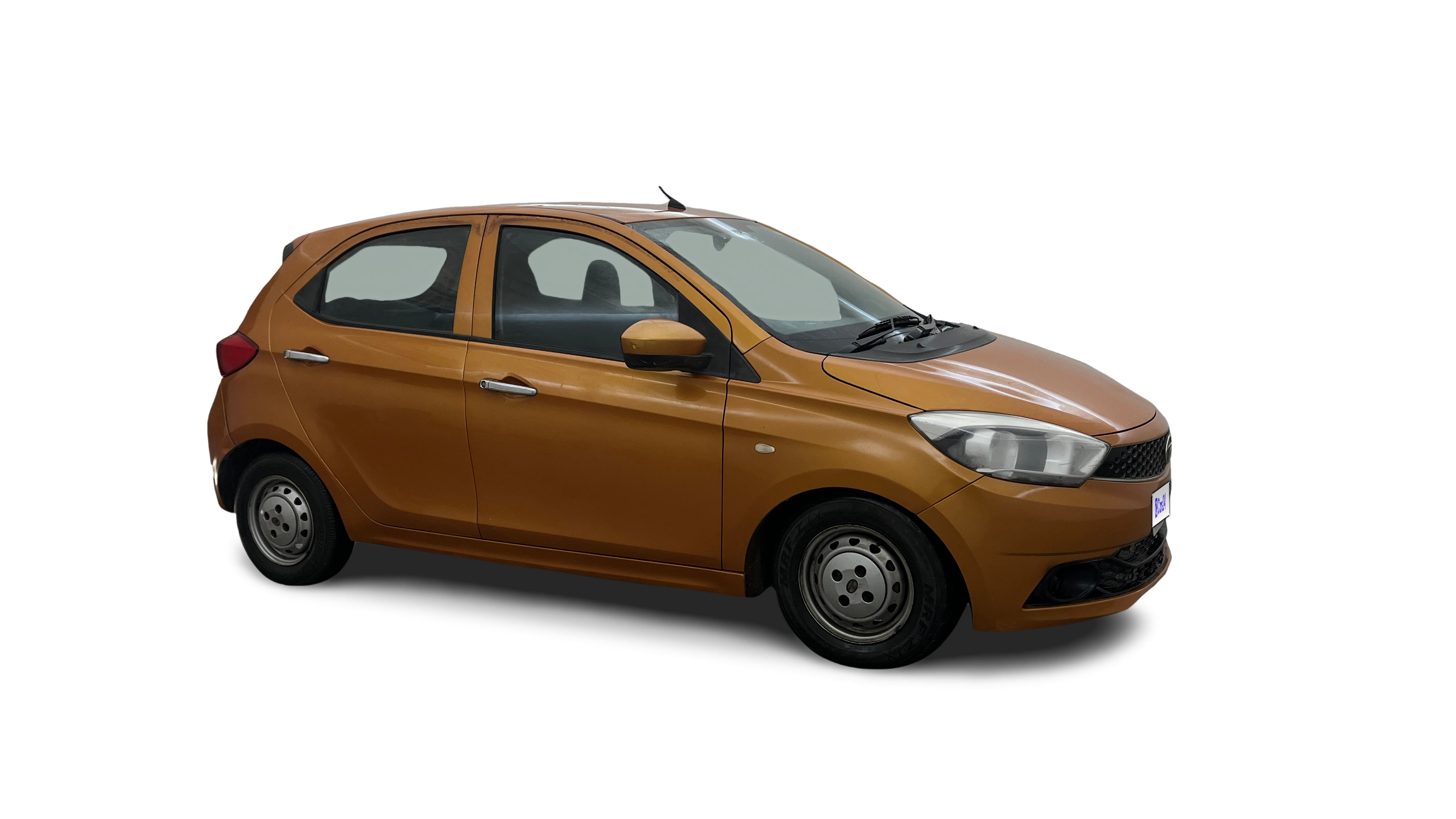 2017 Tata Tiago - Hatchback - CNG - Manual - ₹3.08 lakh
