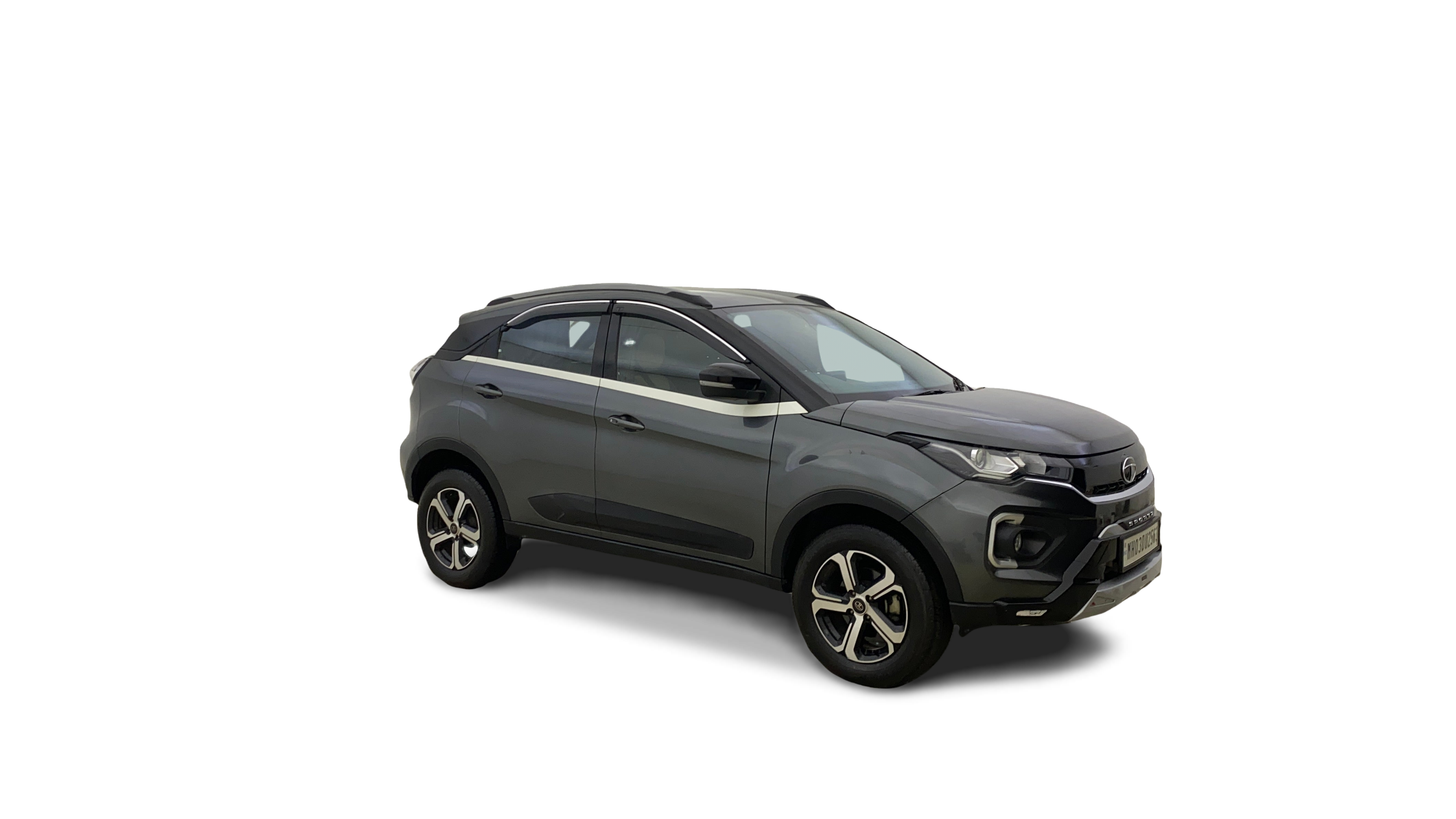 Tata NEXON-img