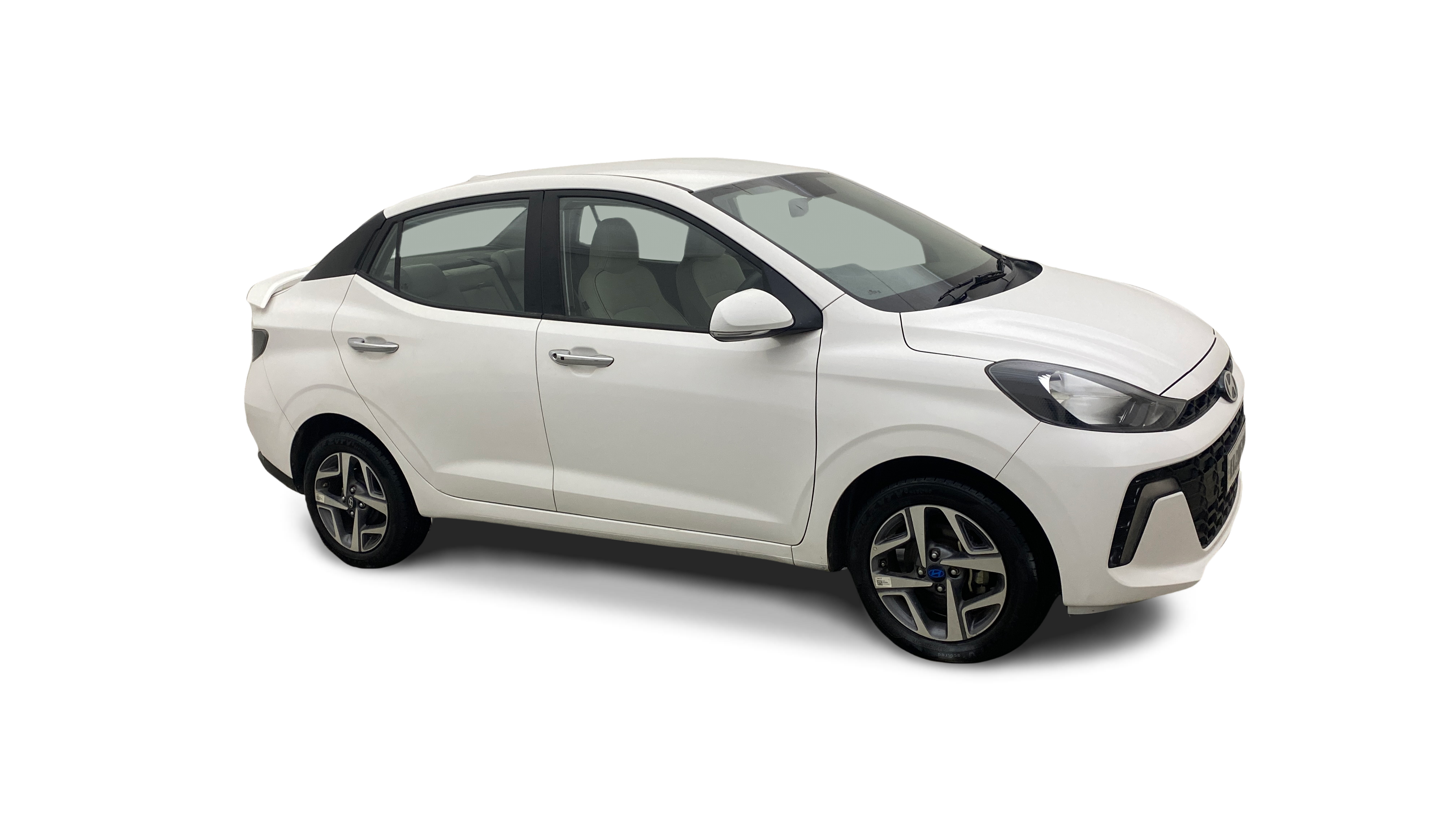 2024 Hyundai AURA - Sedan - CNG - Manual - ₹7.13 lakh