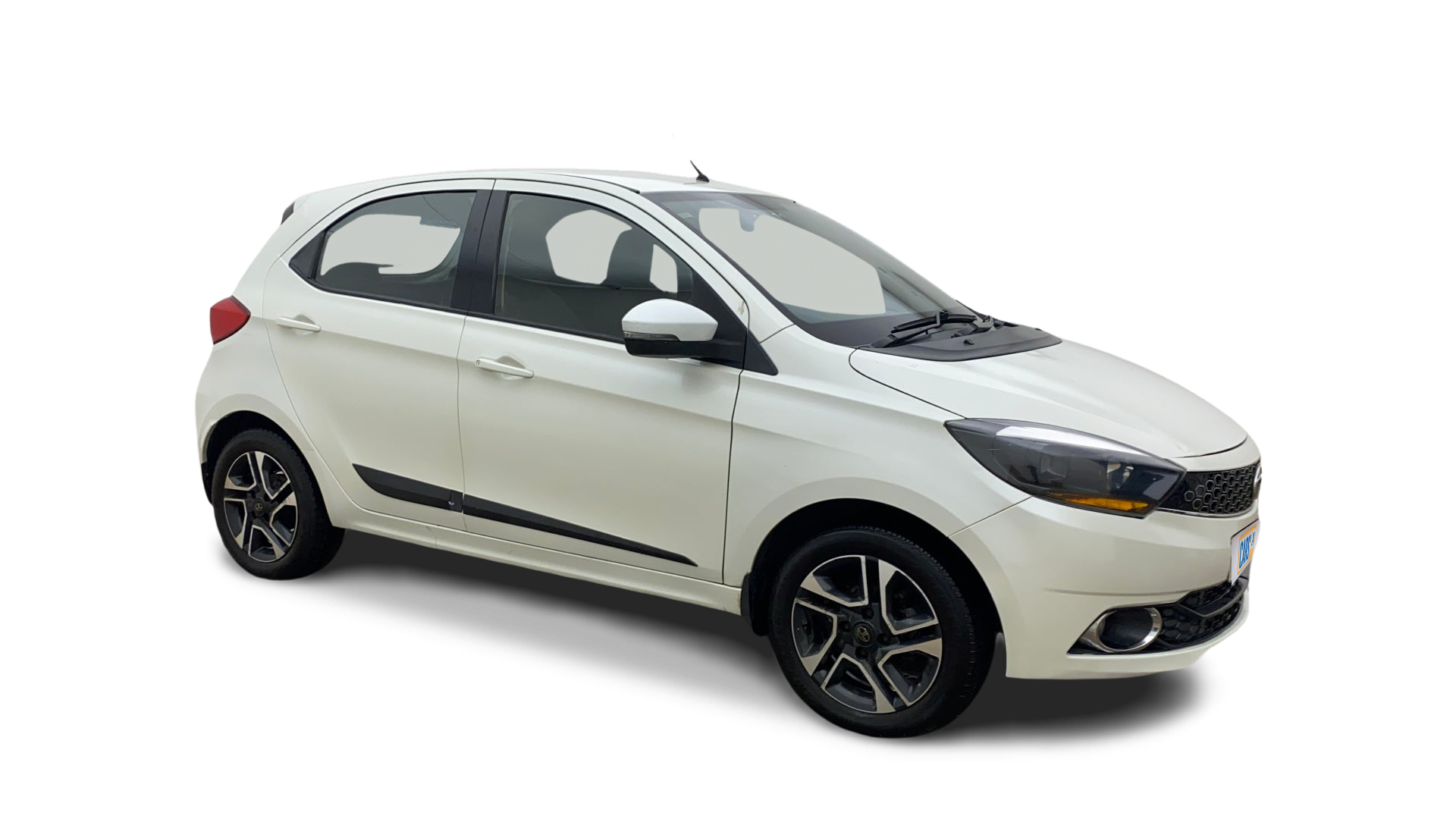 Tata Tiago-img