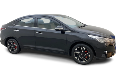 Hyundai Verna-img