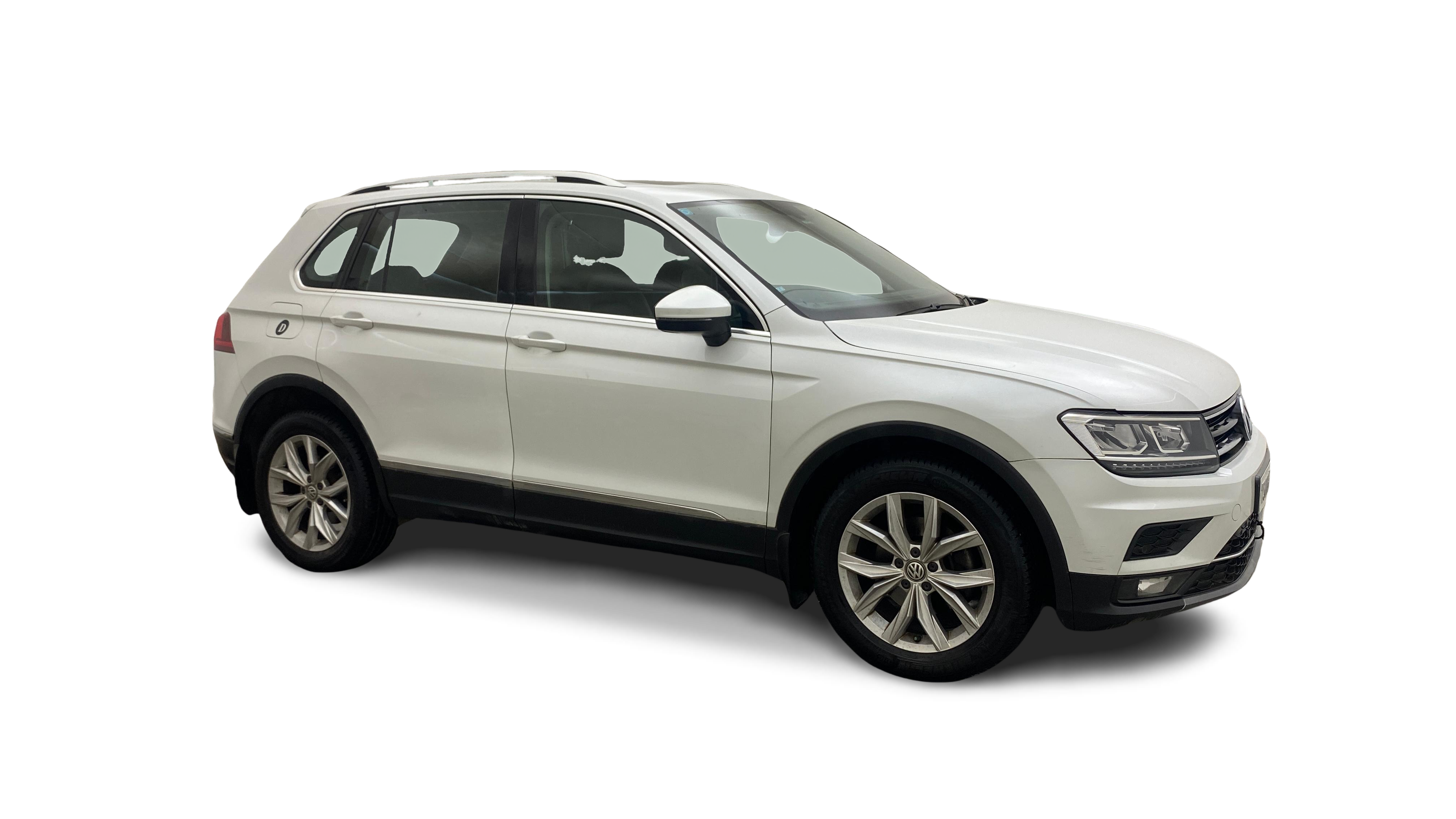 2018 Volkswagen TIGUAN - SUV - Diesel - Automatic - ₹13.12 lakh