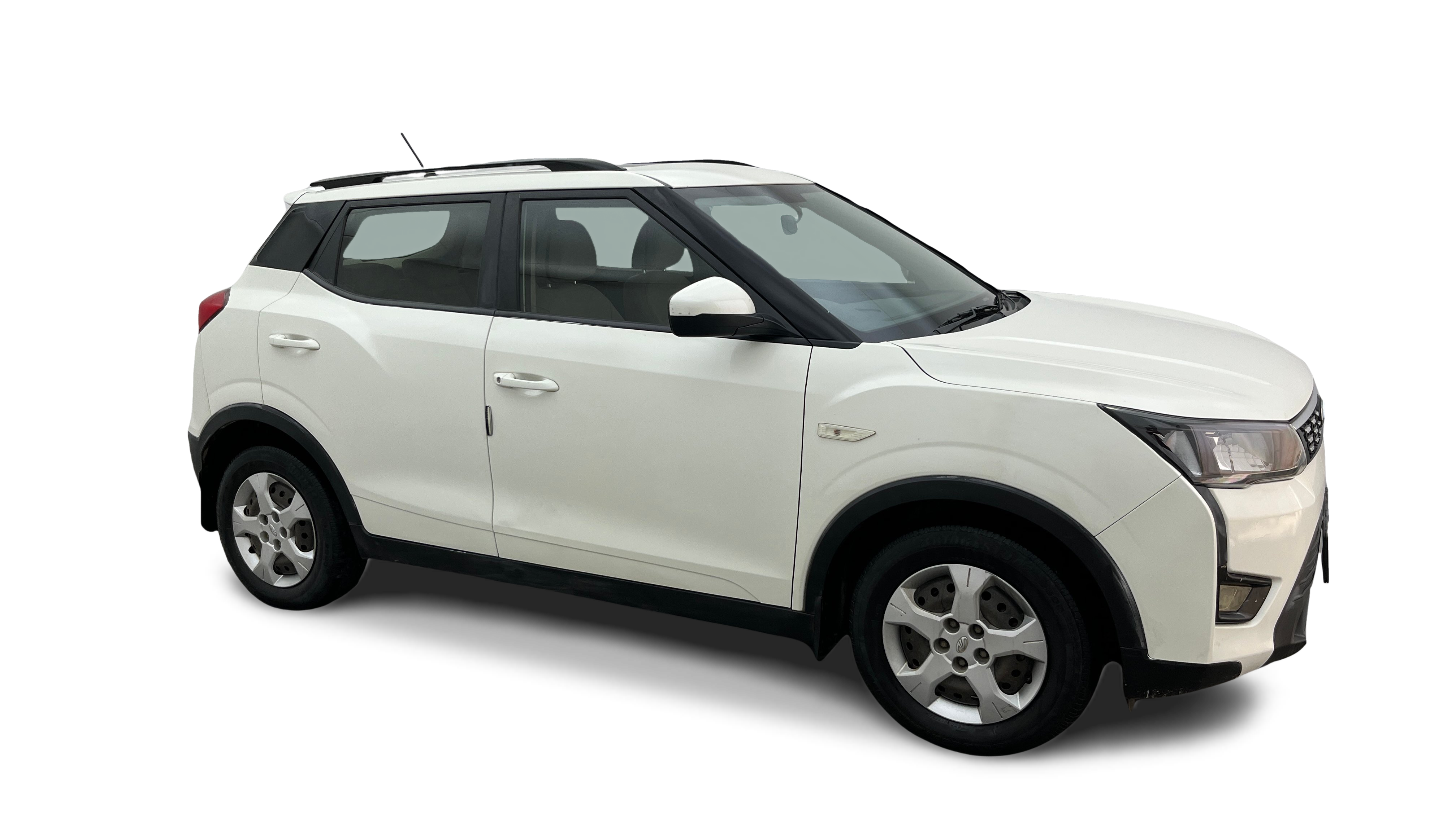 2021 Mahindra XUV300 - SUV - Diesel - Automatic - ₹7.33 lakh