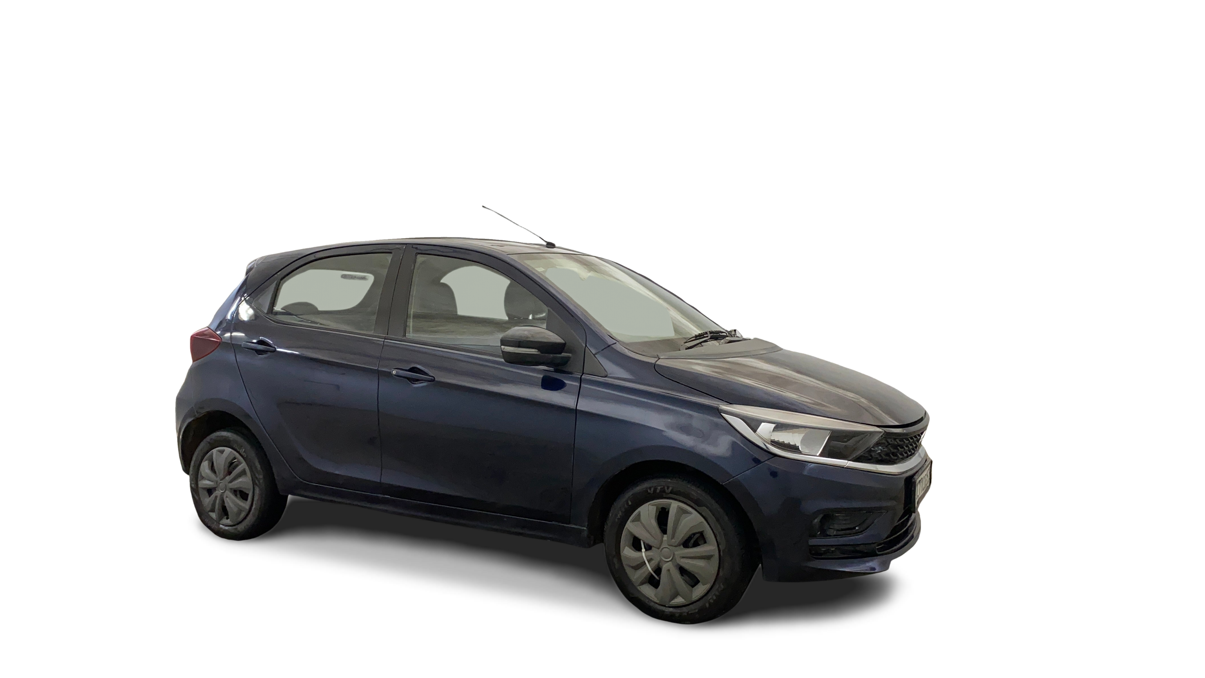 Tata Tiago-img