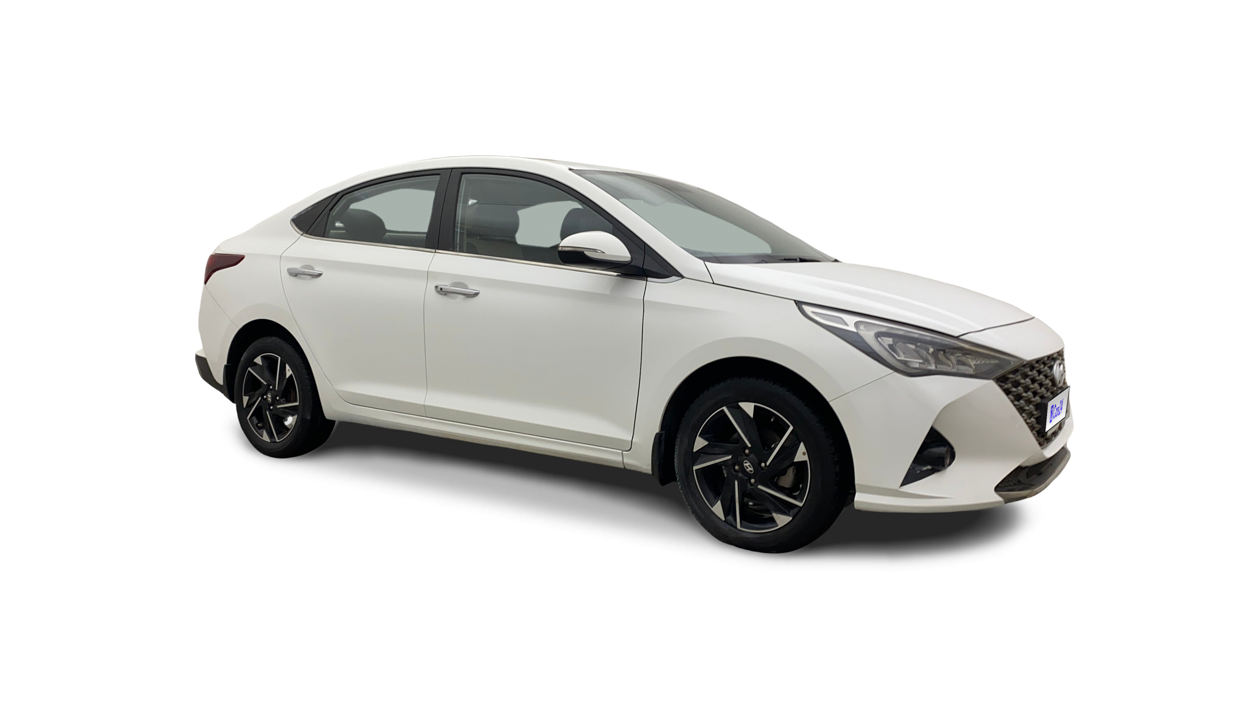 2022 Hyundai Verna - Sedan - Petrol - Manual - ₹8.82 lakh