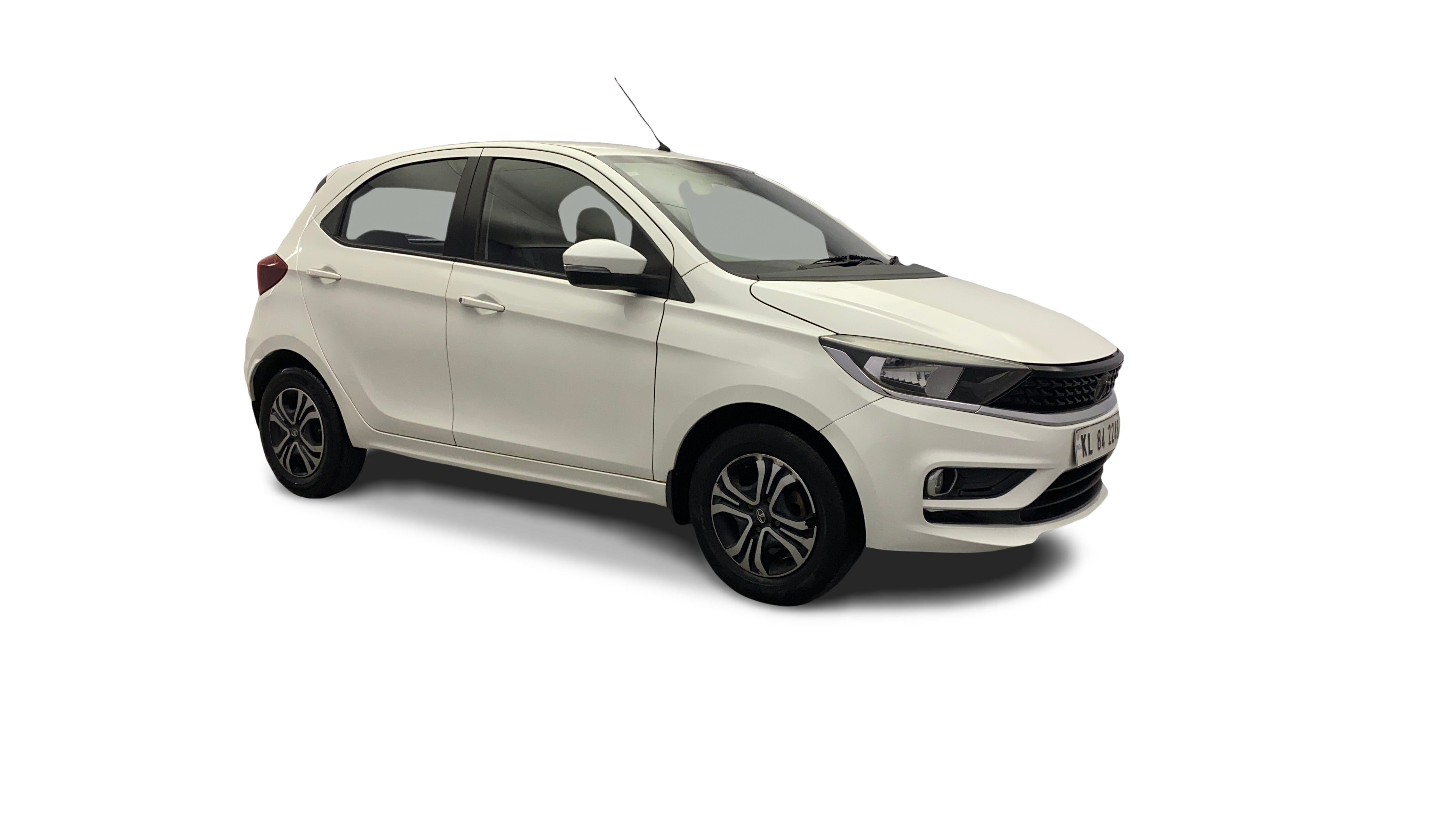 2020 Tata Tiago - Hatchback - Petrol - Manual - ₹3.73 lakh
