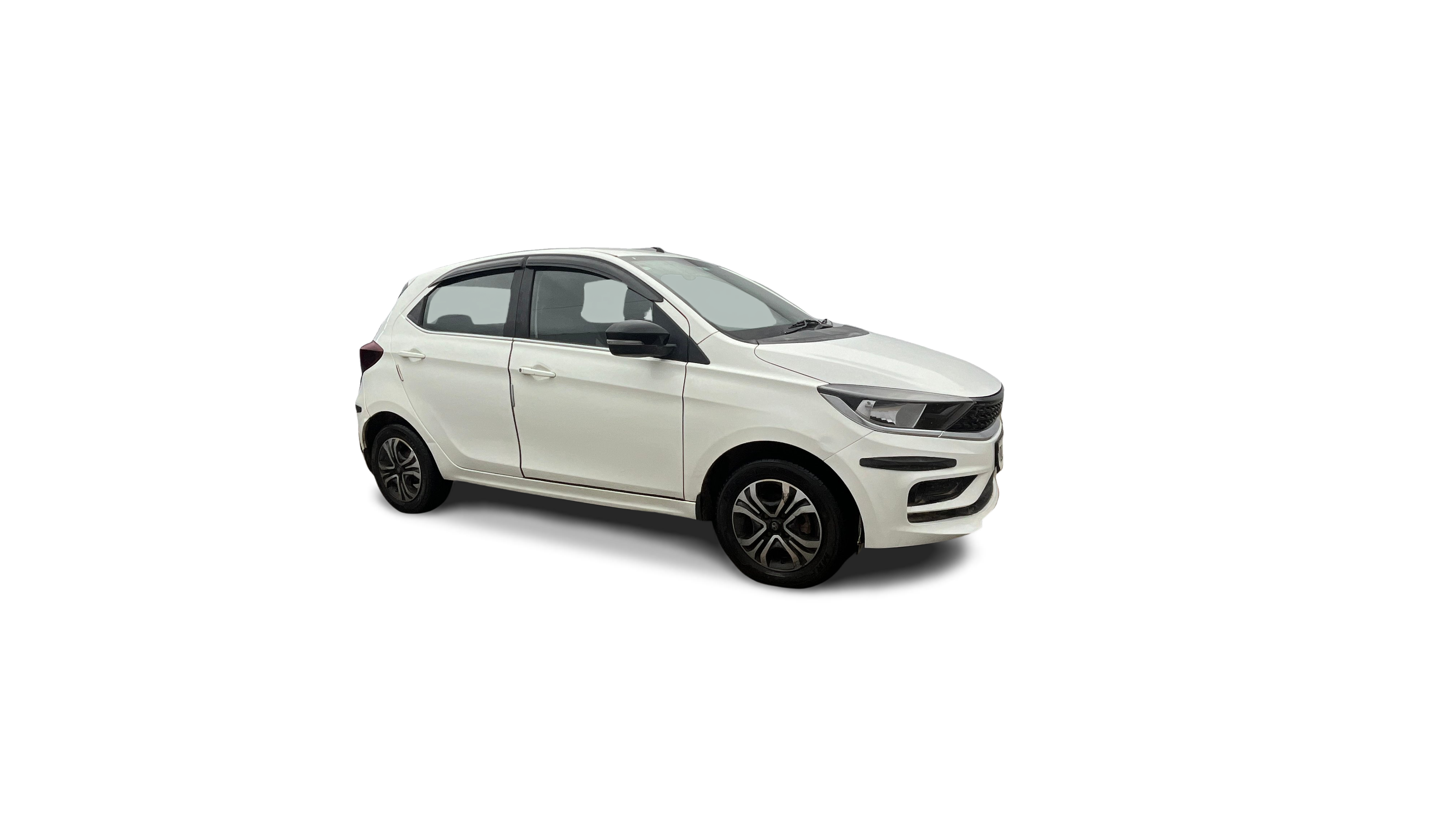 2024 Tata Tiago - Hatchback - Petrol - Manual - ₹5.20 lakh
