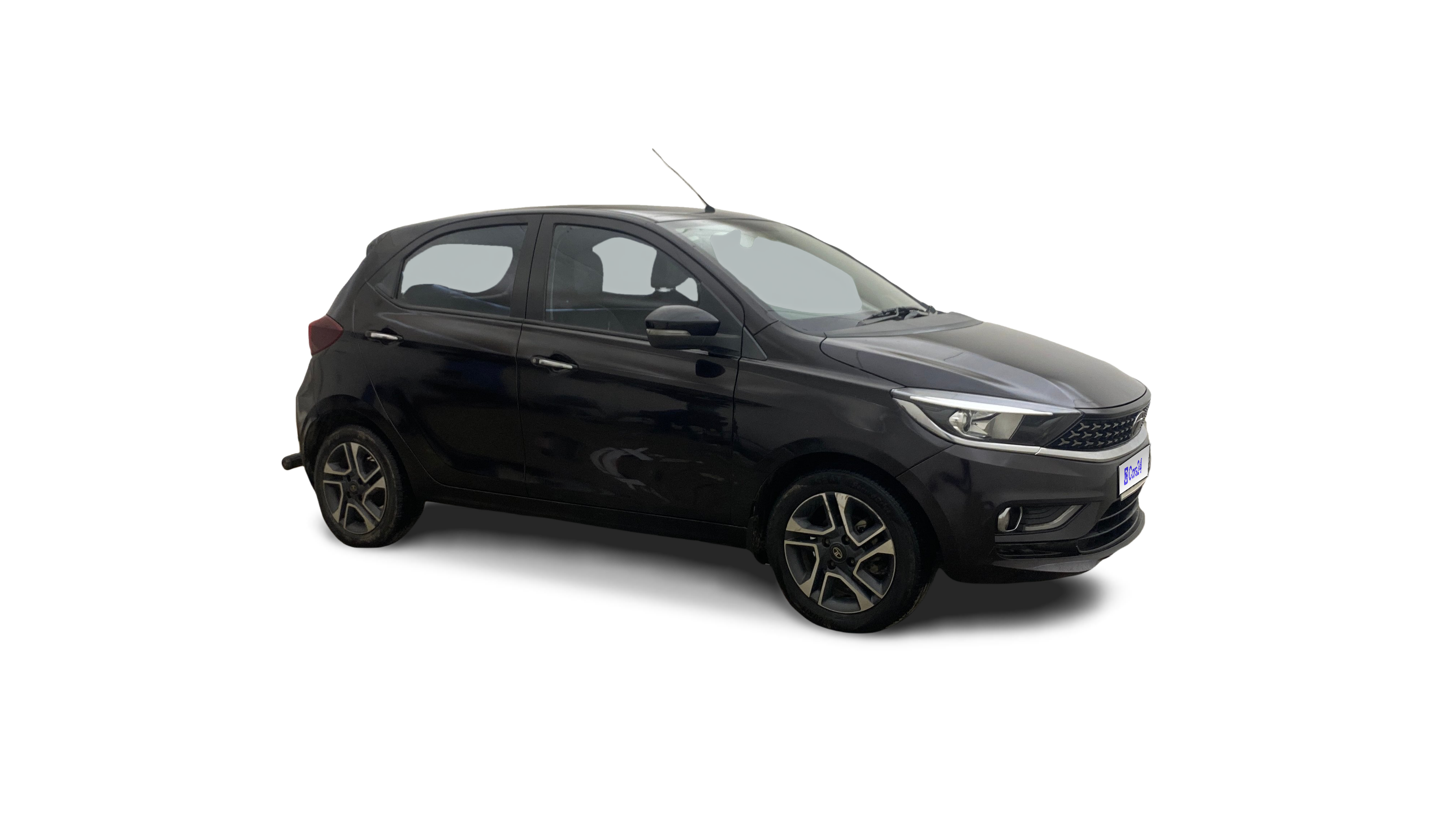 2022 Tata Tiago - Hatchback - Petrol - Automatic - ₹5.30 lakh