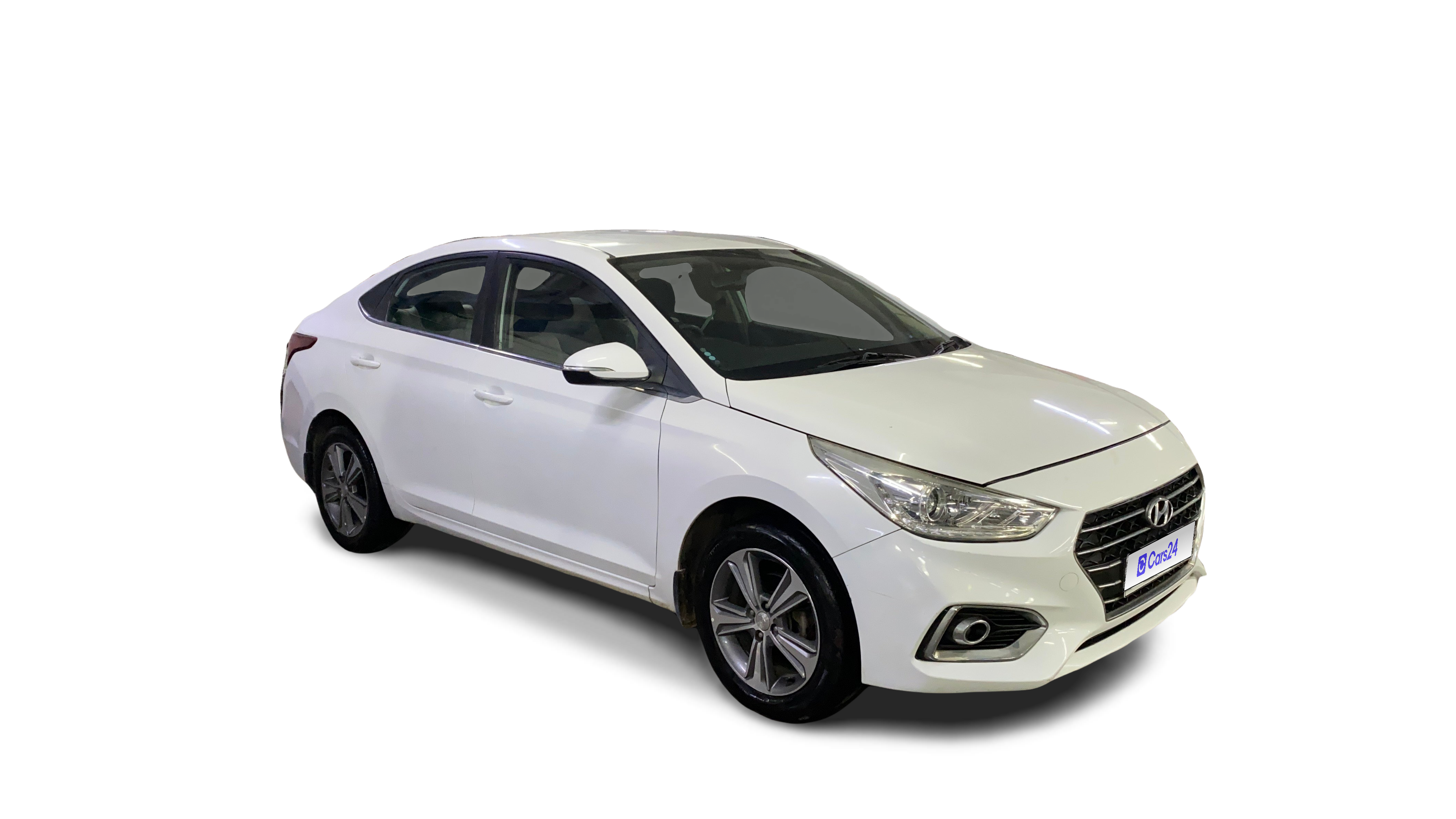 2018 Hyundai Verna - Sedan - Petrol - Manual - ₹6.47 lakh