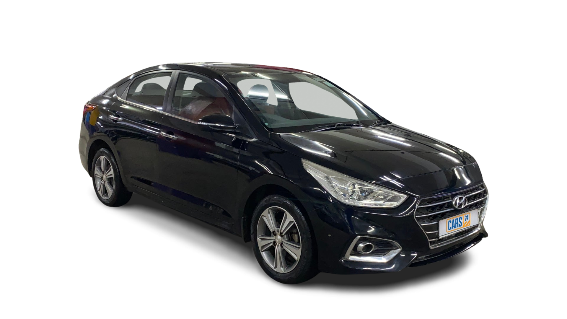 Hyundai Verna-img