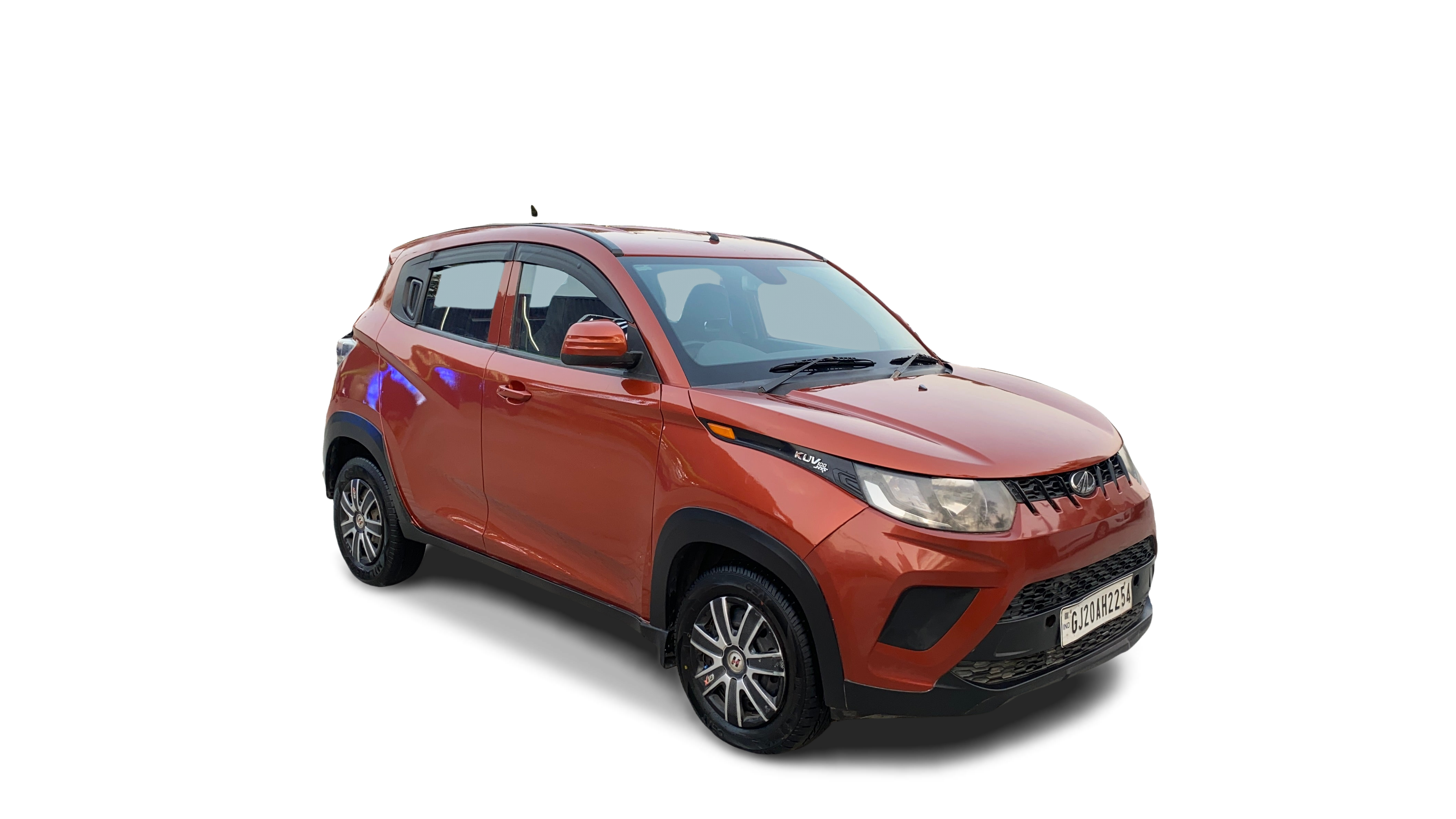 Mahindra KUV 100 NXT-img