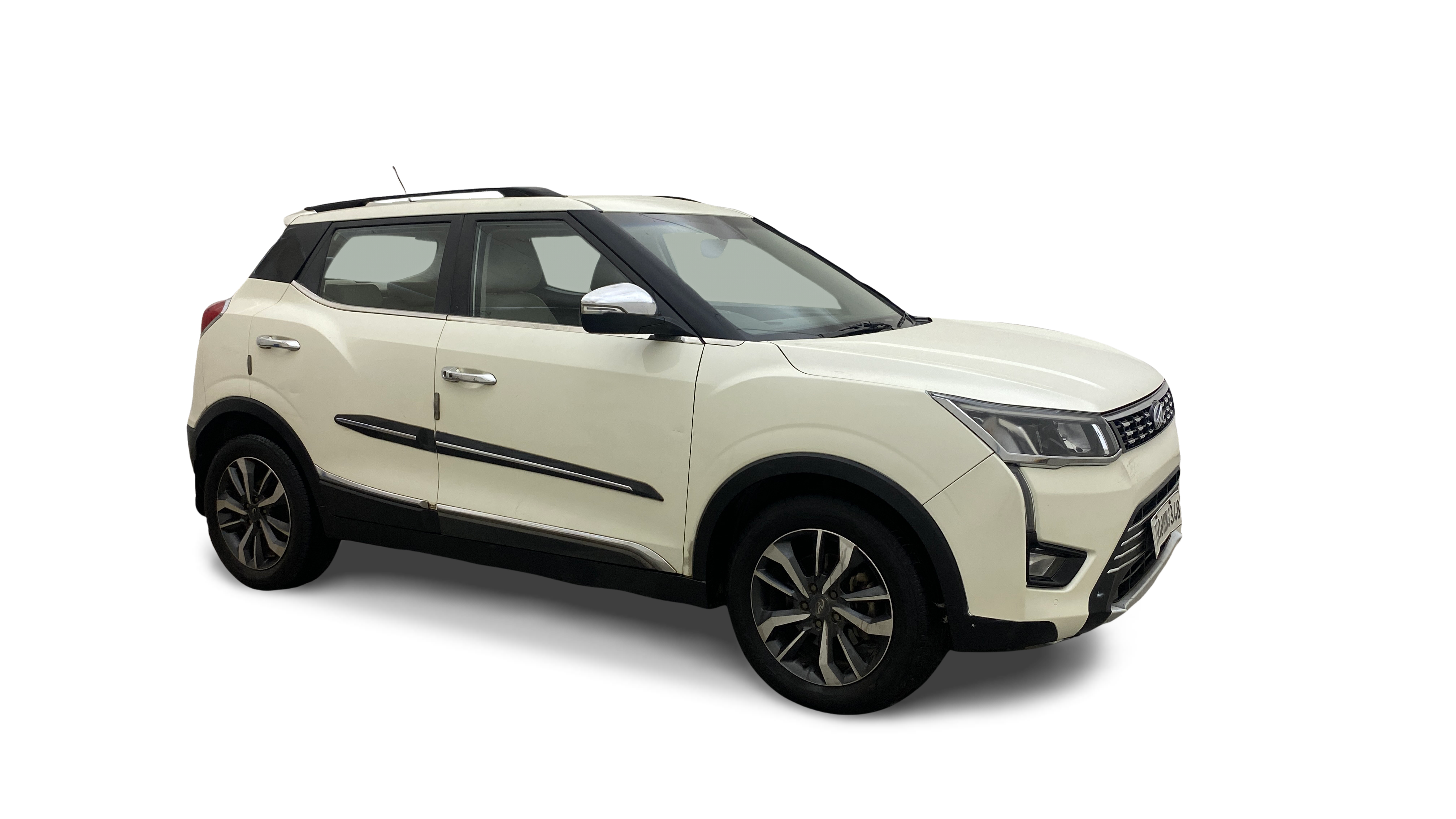 2021 Mahindra XUV300 - SUV - Diesel - Automatic - ₹7.81 lakh