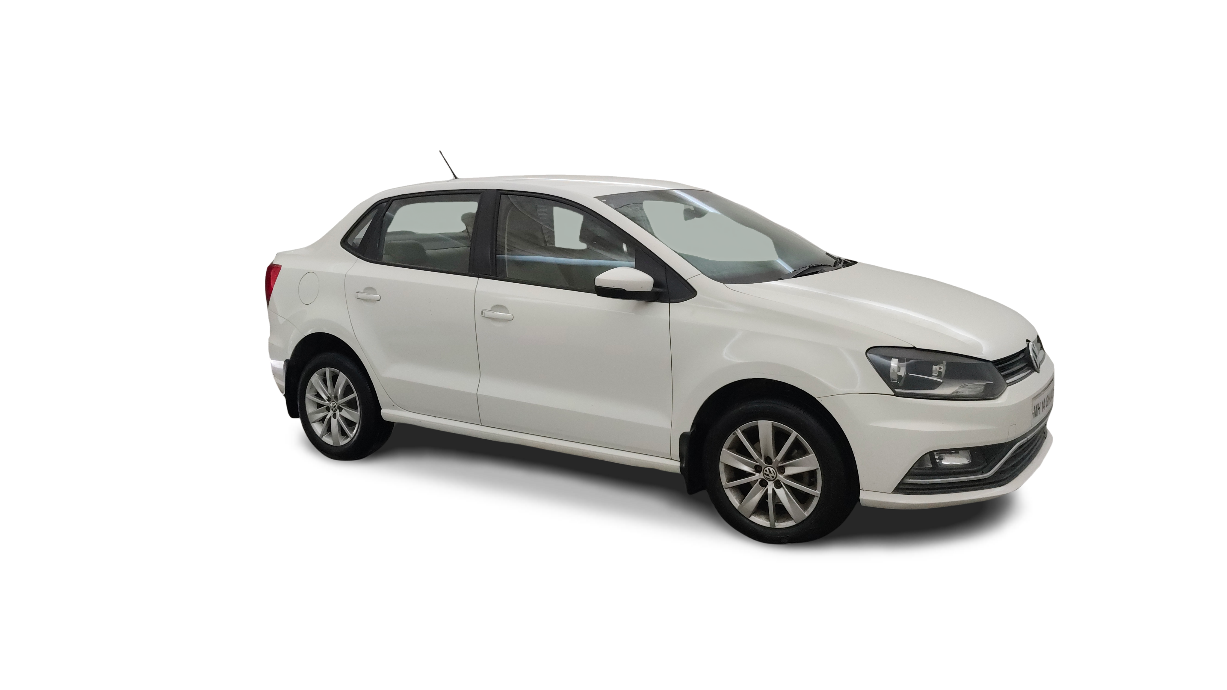 2017 Volkswagen Ameo - Sedan - Petrol - Manual - ₹3.75 lakh