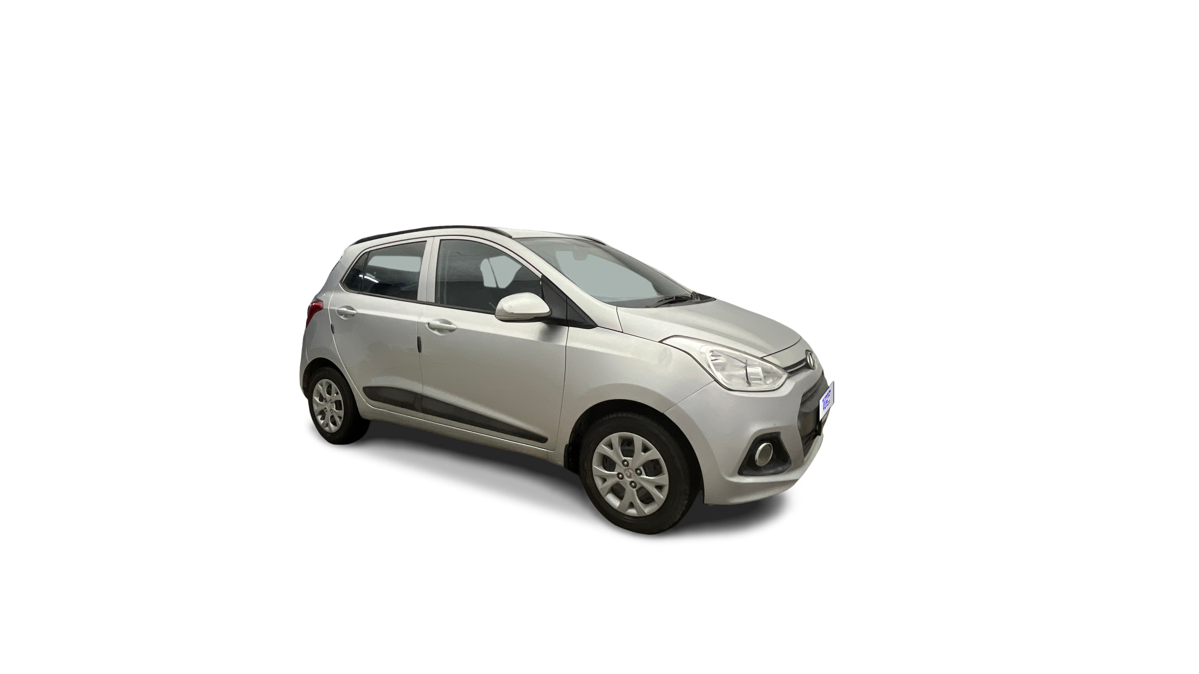 2016 Hyundai Grand i10 - Hatchback - Petrol - Manual - ₹2.45 lakh
