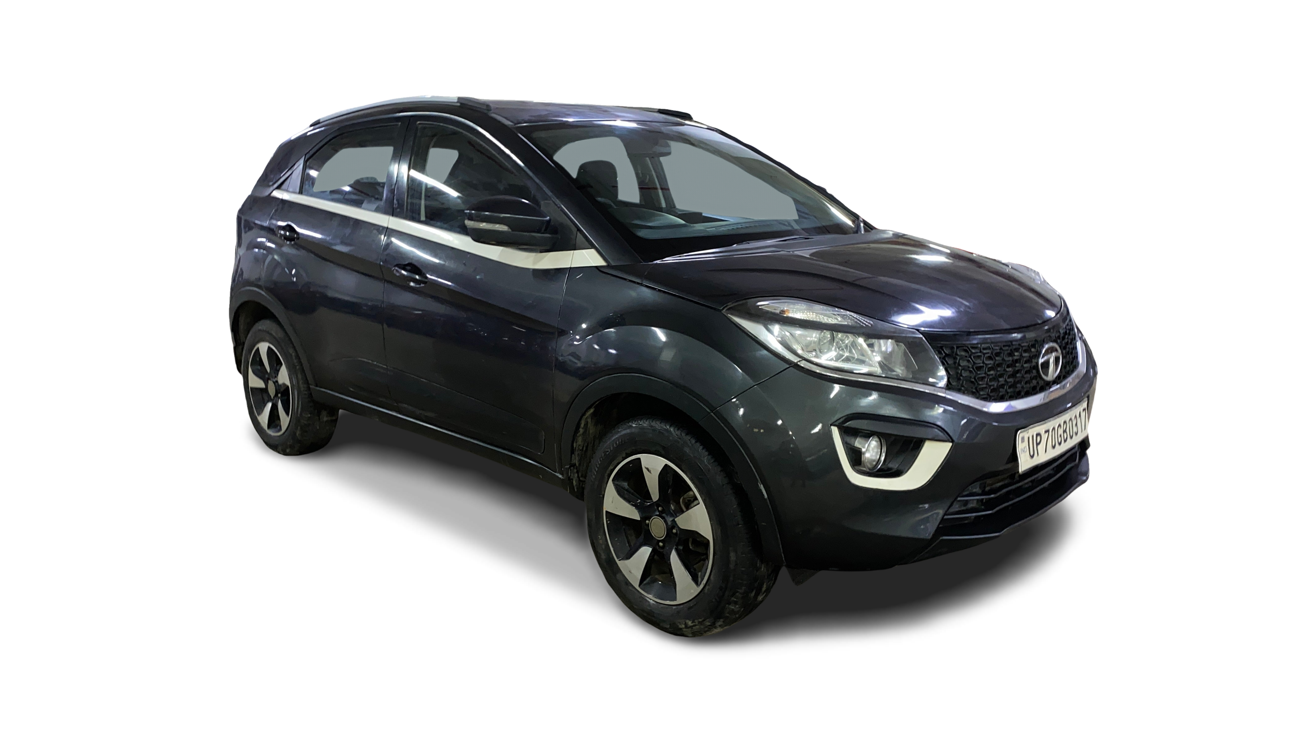 2018 Tata NEXON - SUV - Petrol - Manual - ₹4.49 lakh
