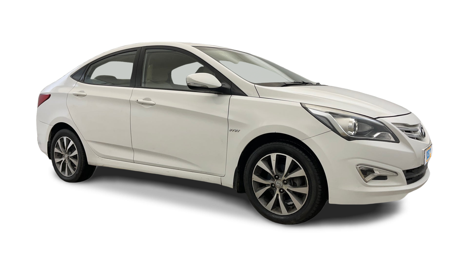 Hyundai Verna-img