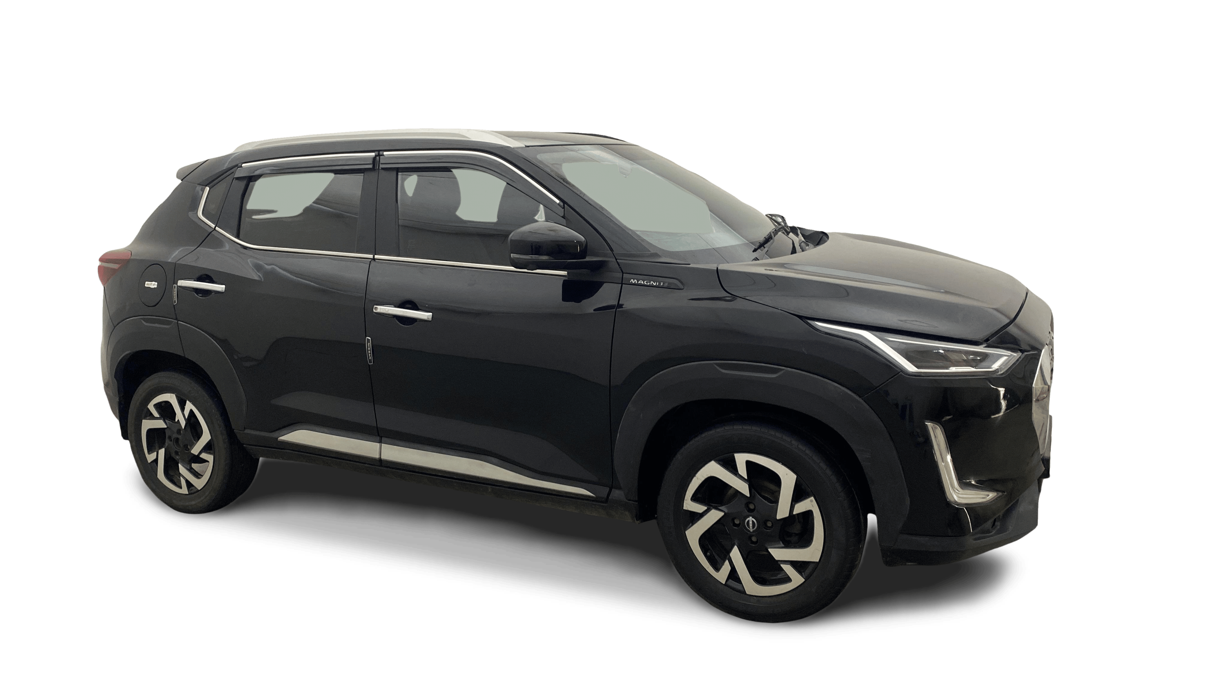 2023 Nissan MAGNITE - SUV - Petrol - Manual - ₹7.04 lakh