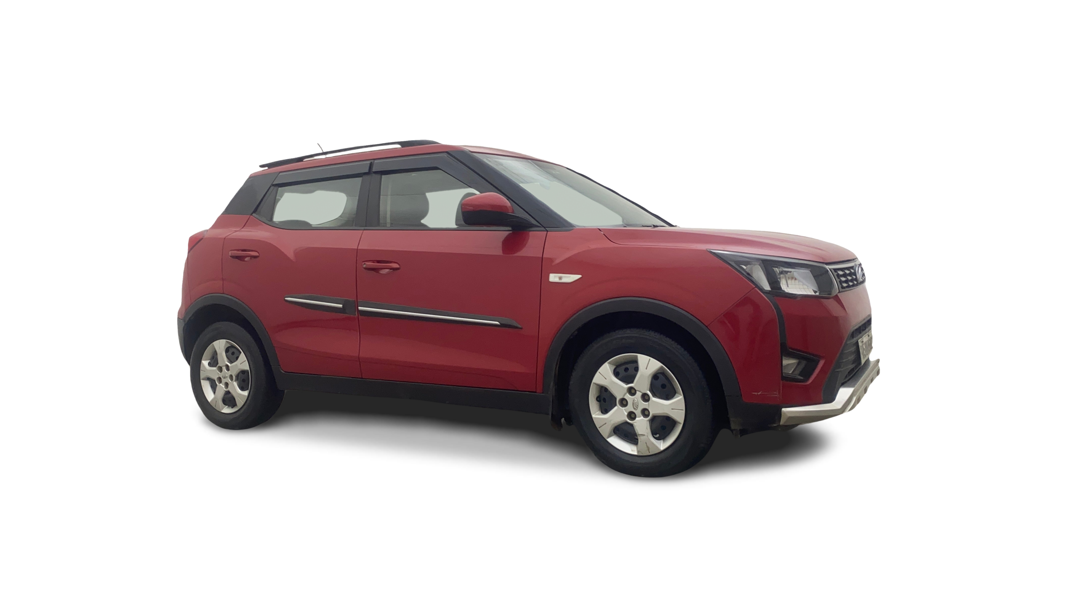 Mahindra XUV300-img