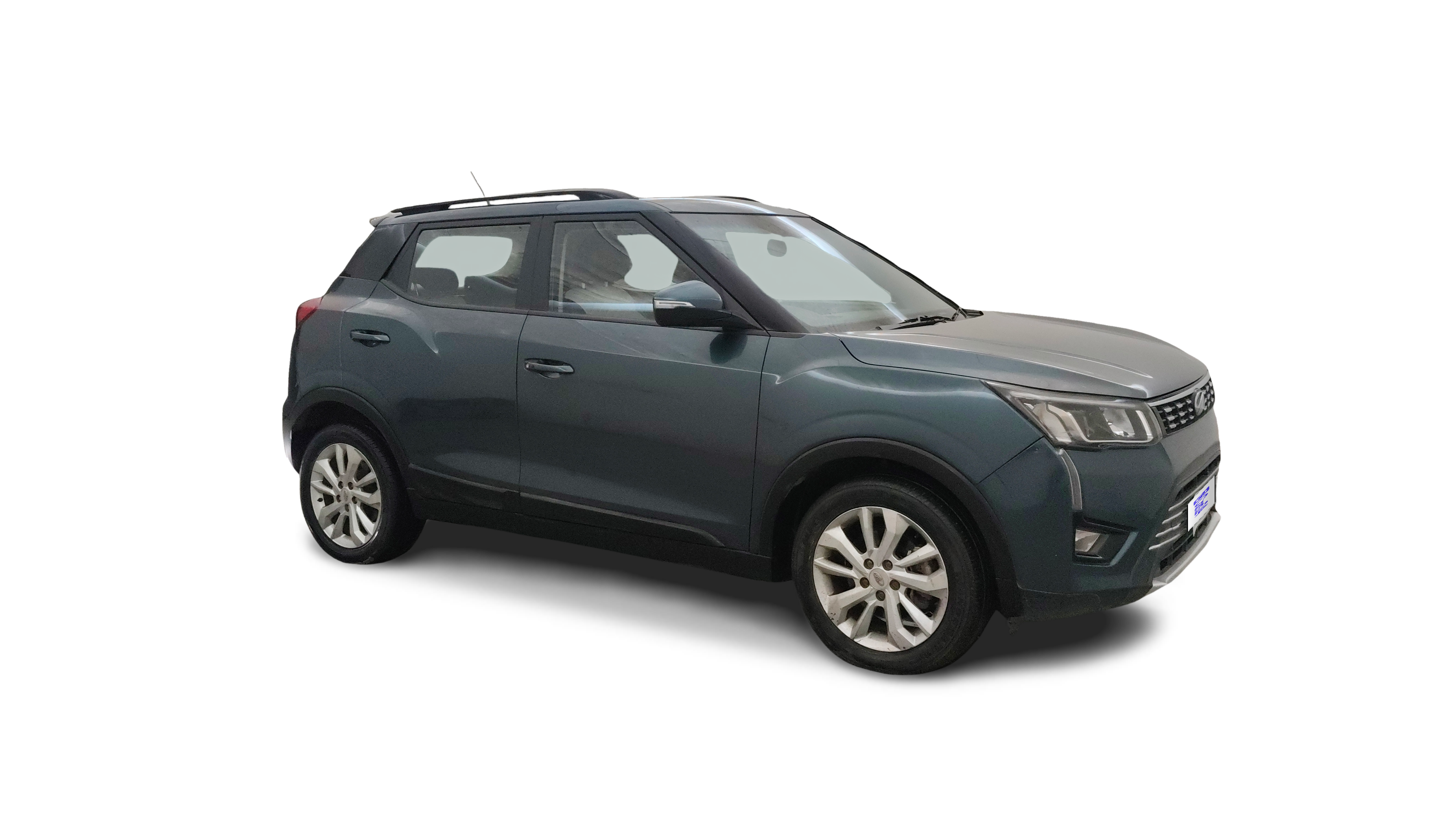 2021 Mahindra XUV300 - SUV - Petrol - Manual - ₹7.31 lakh