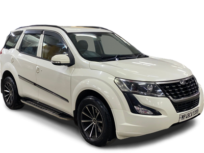 Mahindra XUV500-img