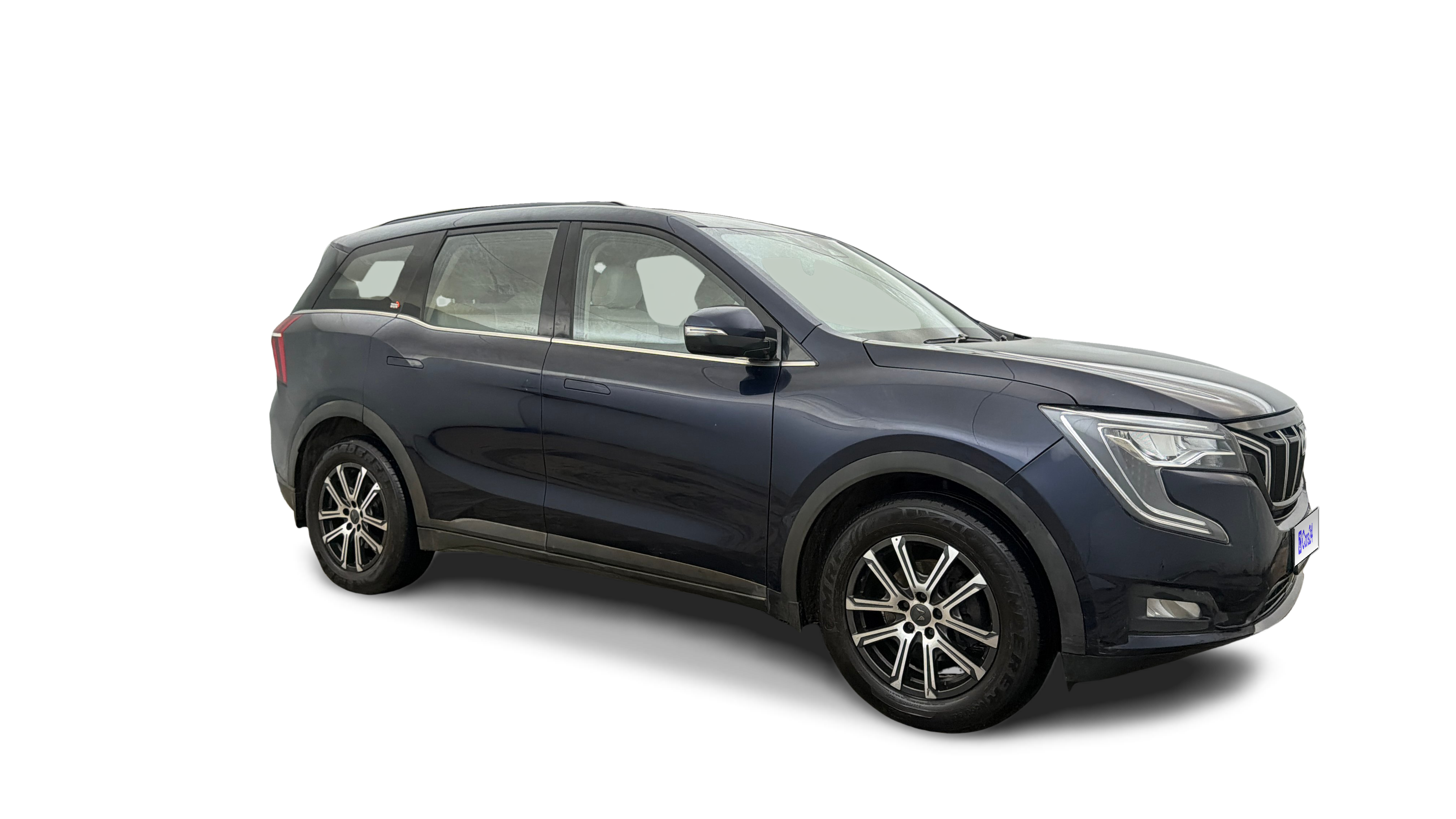 2022 Mahindra XUV700 - SUV - Petrol - Automatic - ₹18.01 lakh