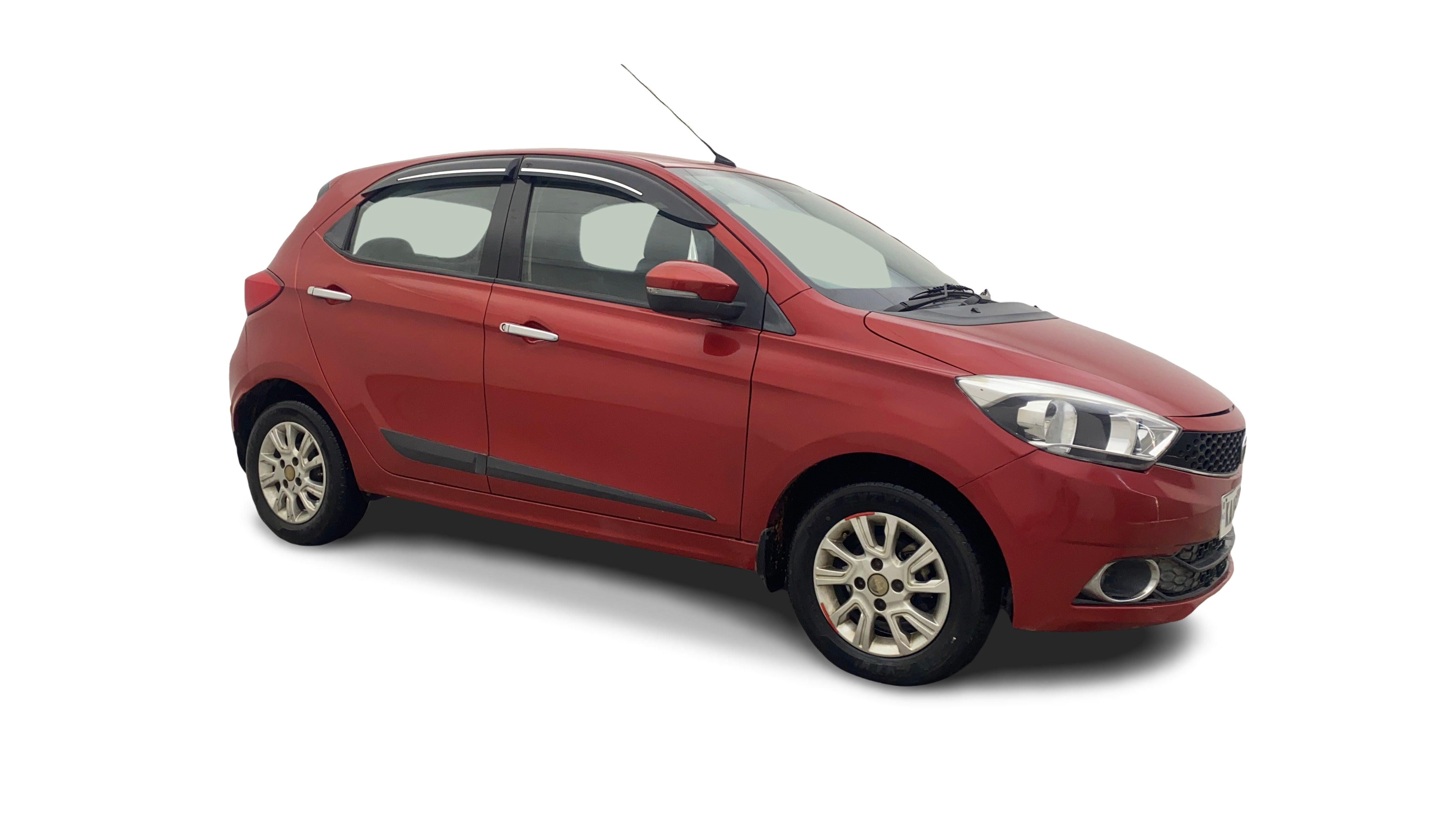 Tata Tiago-img