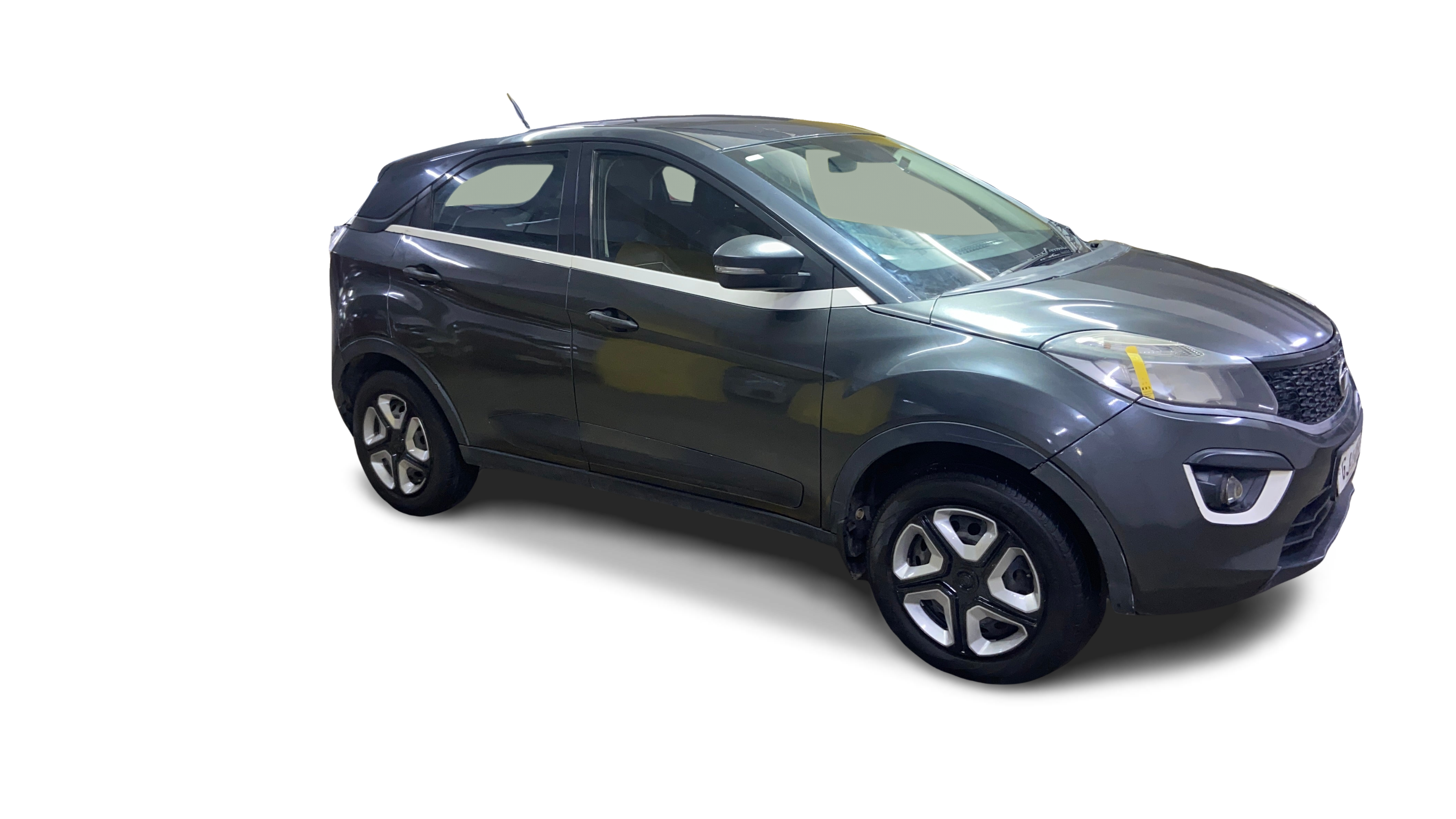 Tata NEXON-img