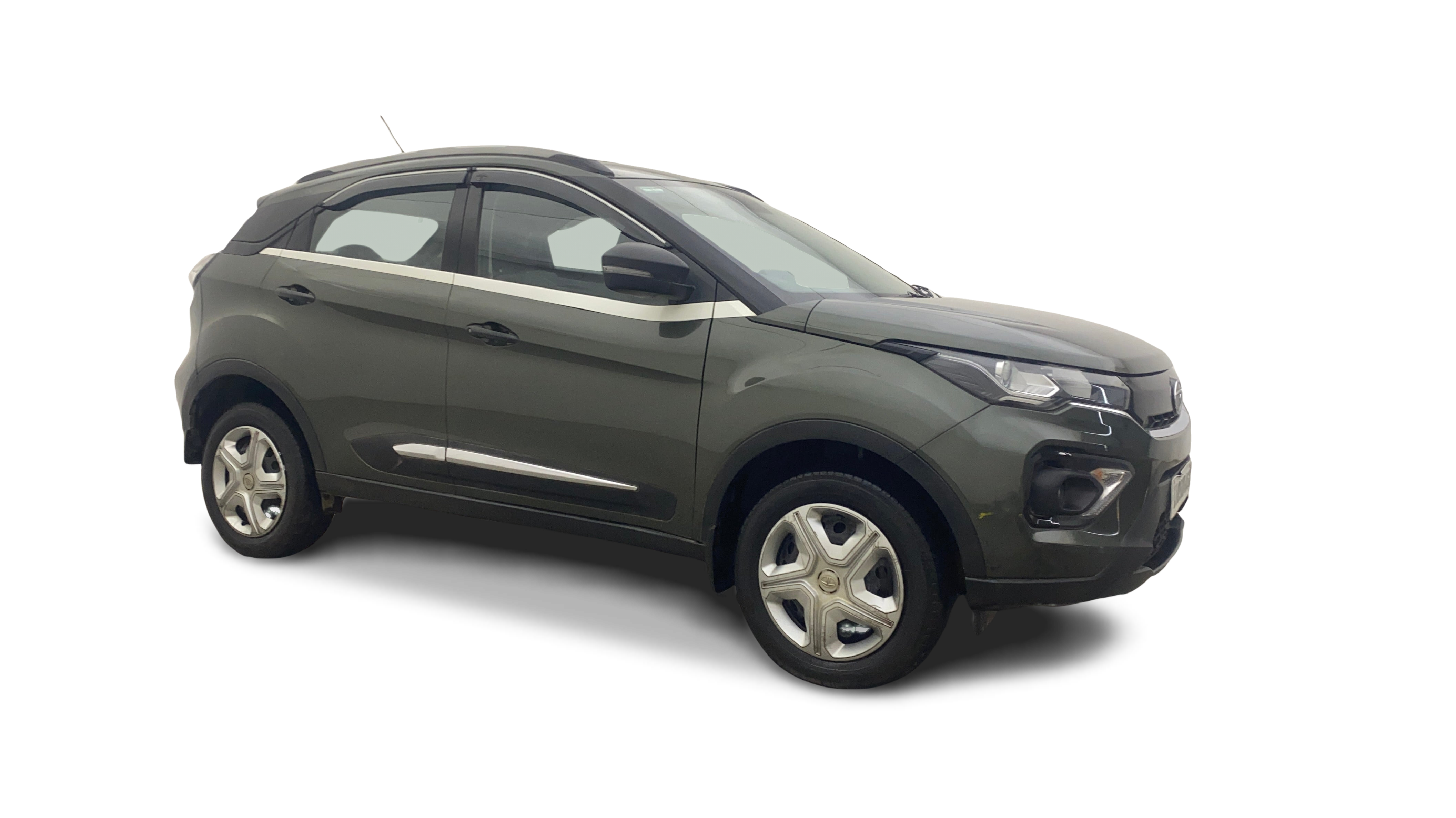 Tata NEXON-img