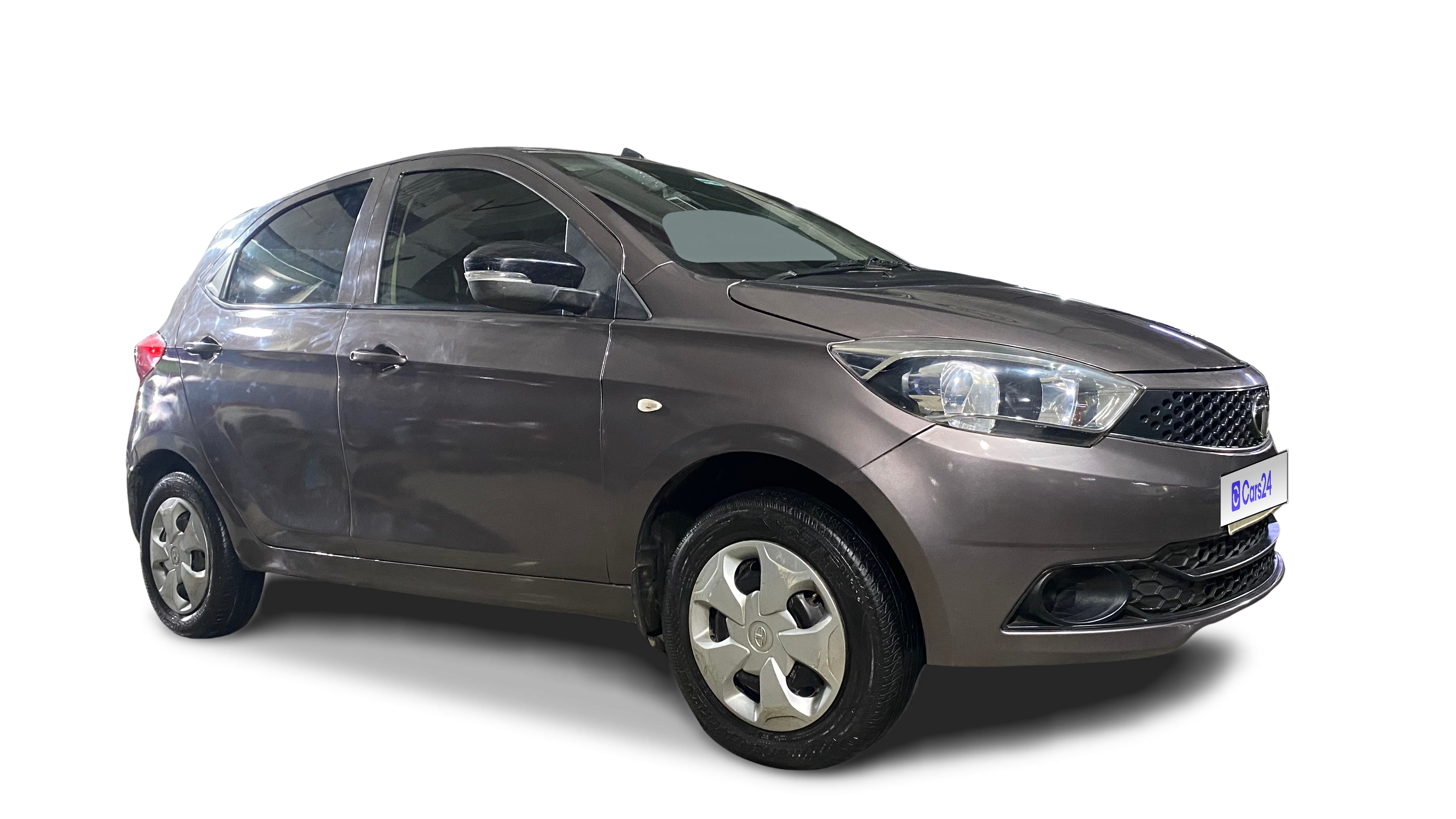 2018 Tata Tiago - Hatchback - Petrol - Manual - ₹3.06 lakh