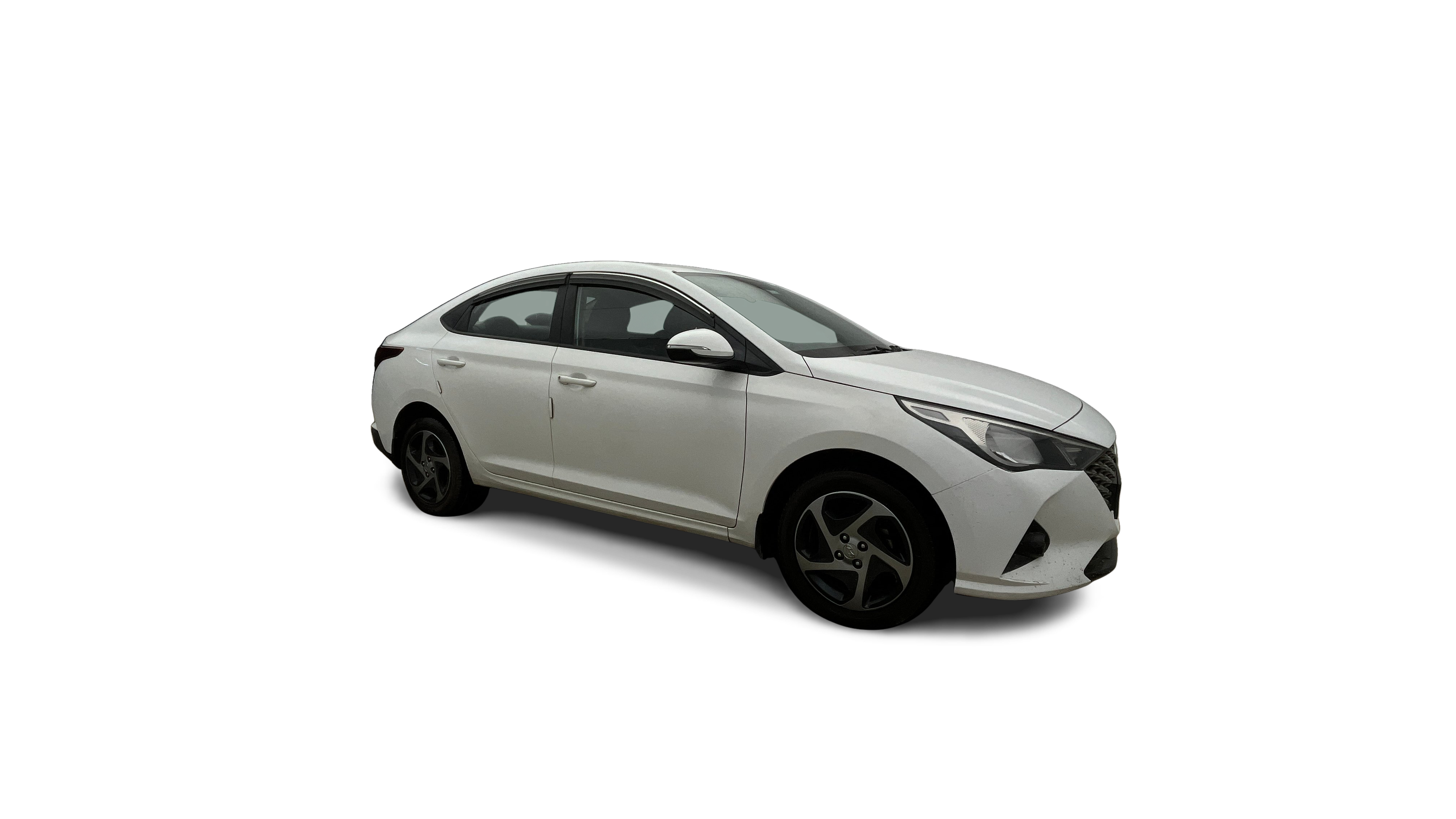 2022 Hyundai Verna - Sedan - Petrol - Manual - ₹7.51 lakh