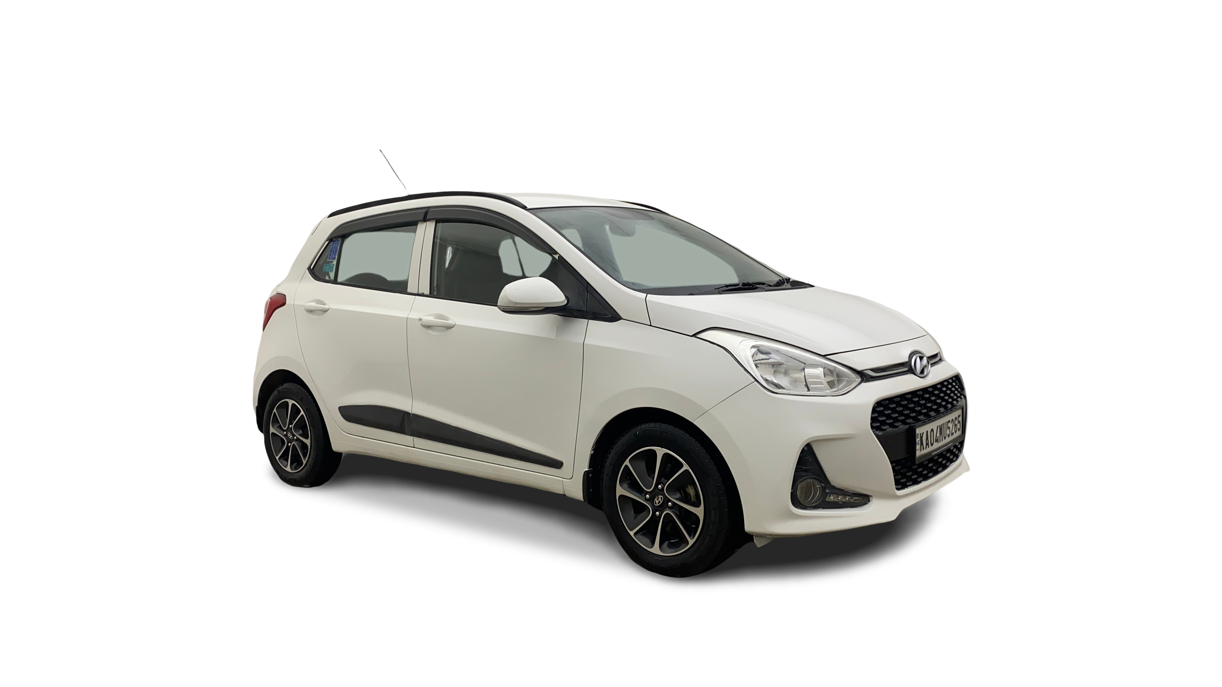 Hyundai Grand i10-img