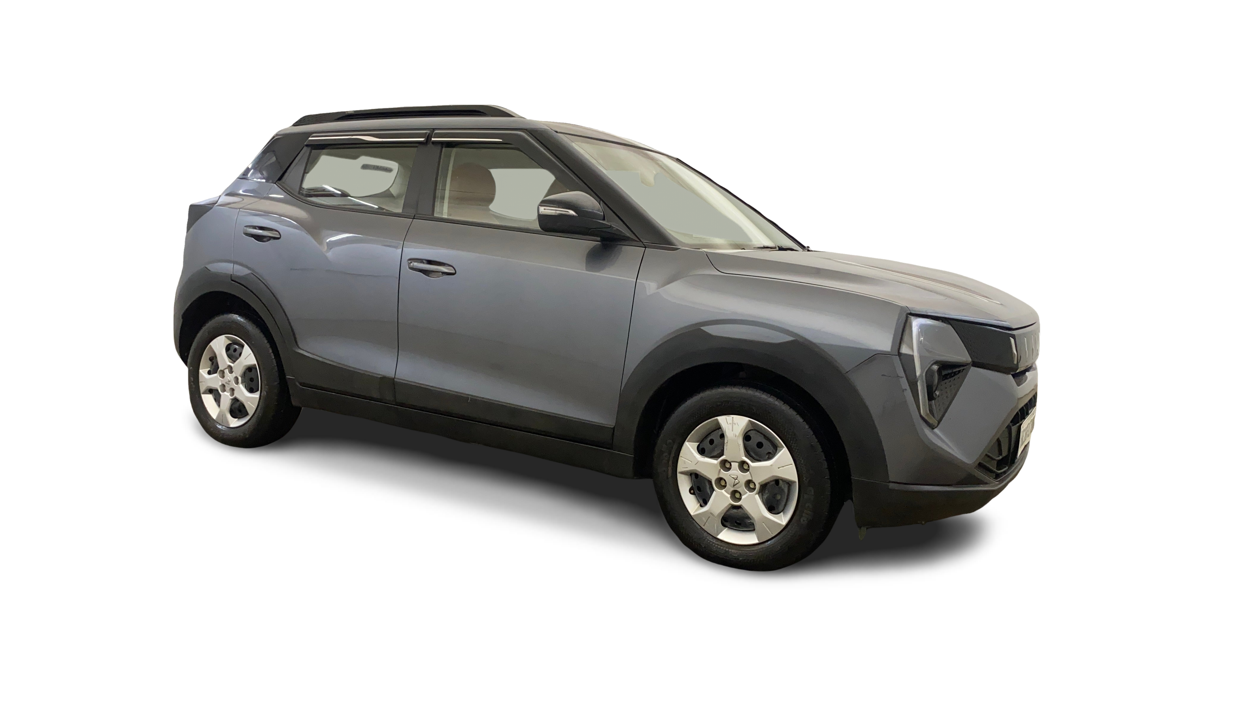 Mahindra XUV 3XO-img