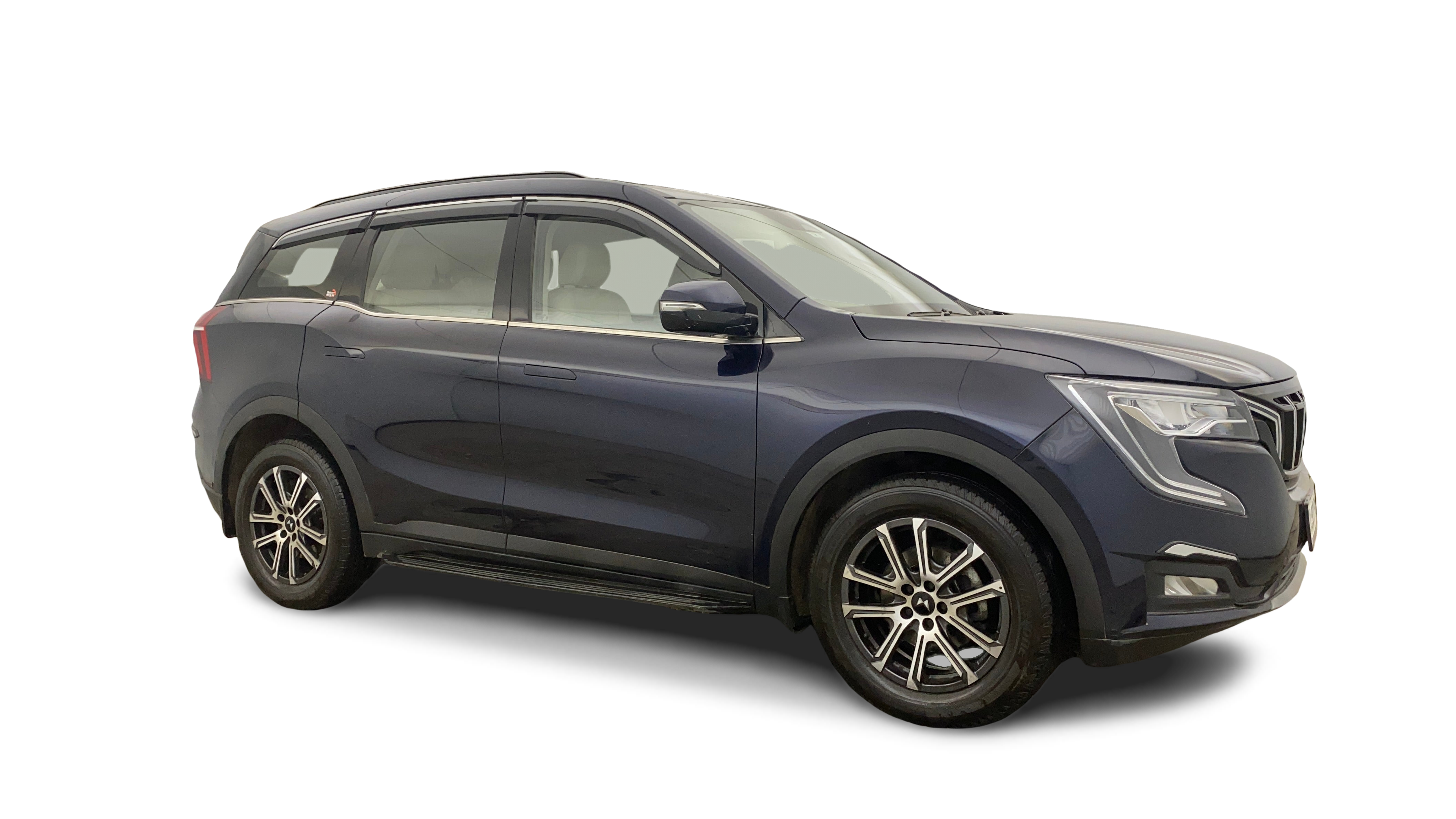 2024 Mahindra XUV700 - SUV - Petrol - Automatic - ₹18.04 lakh