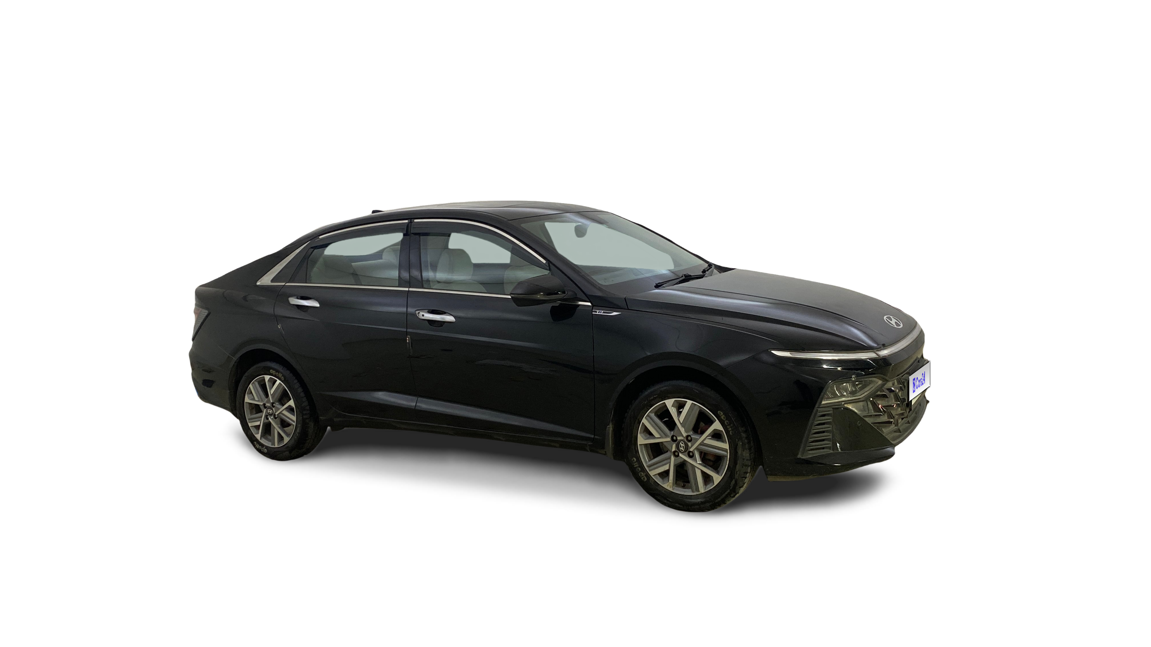 2023 Hyundai Verna - Sedan - Petrol - Manual - ₹8.39 lakh