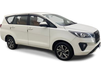 Toyota Innova Crysta-img