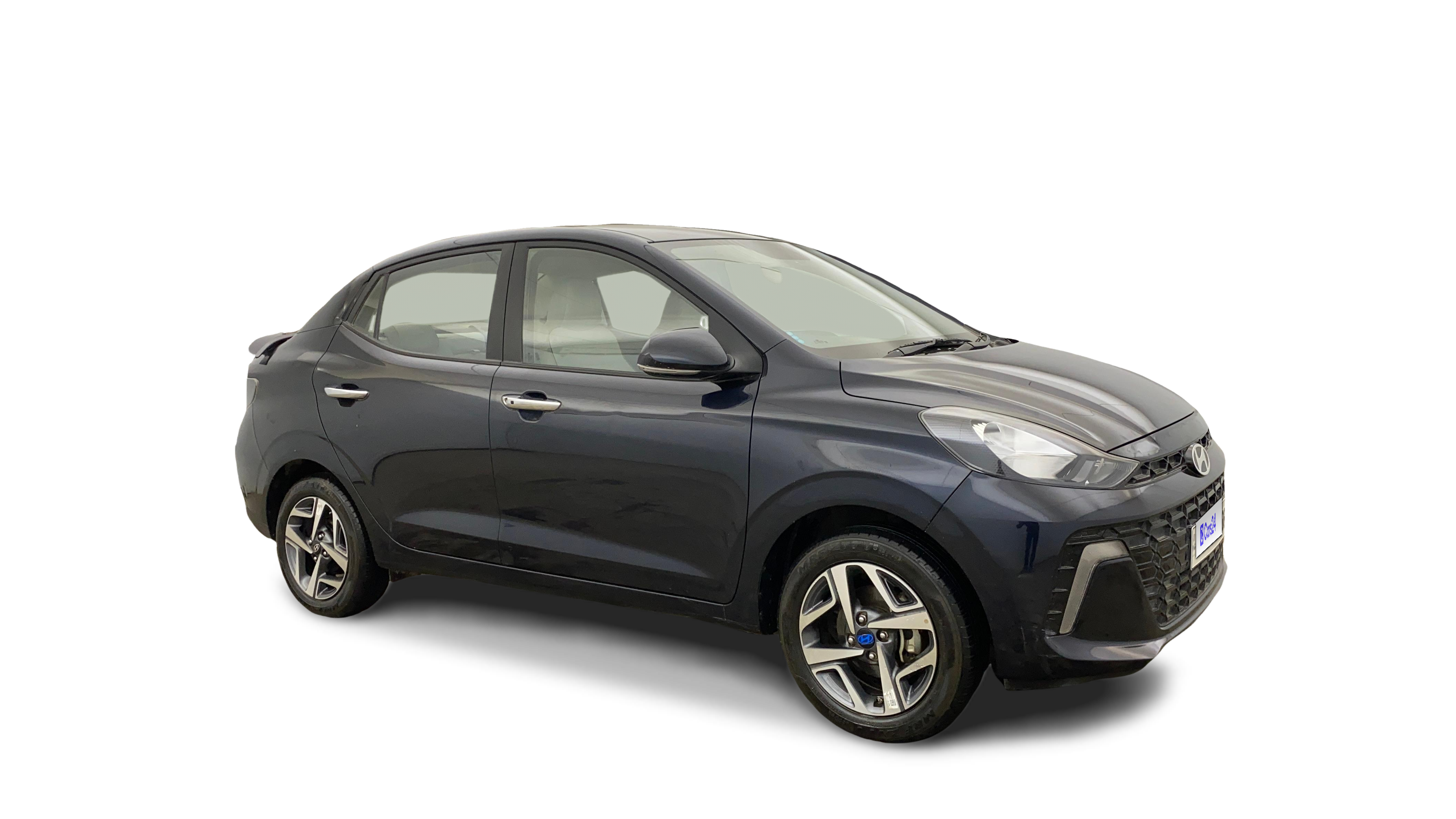 2024 Hyundai AURA - Sedan - CNG - Manual - ₹6.75 lakh